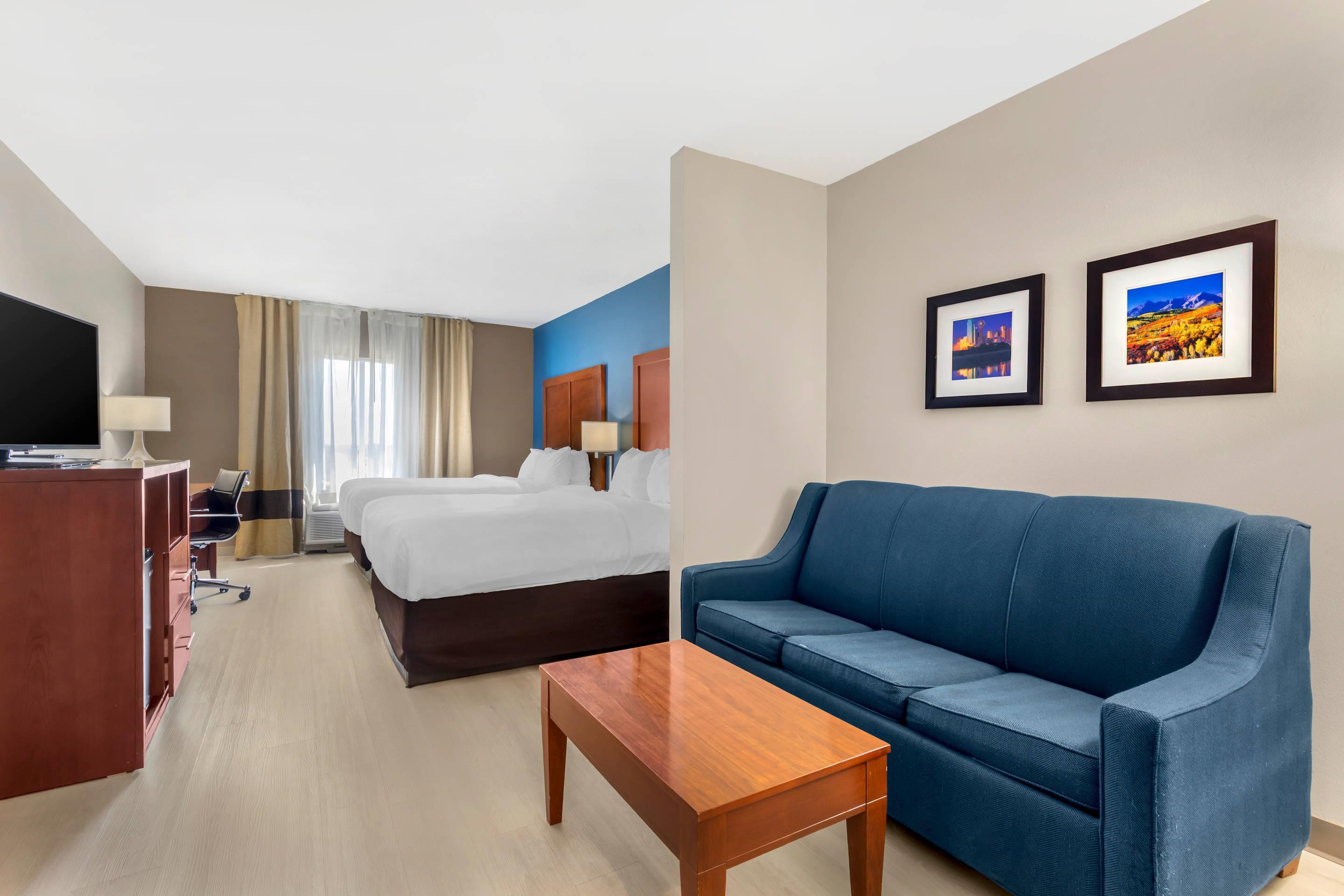 Suite Two Queen Beds