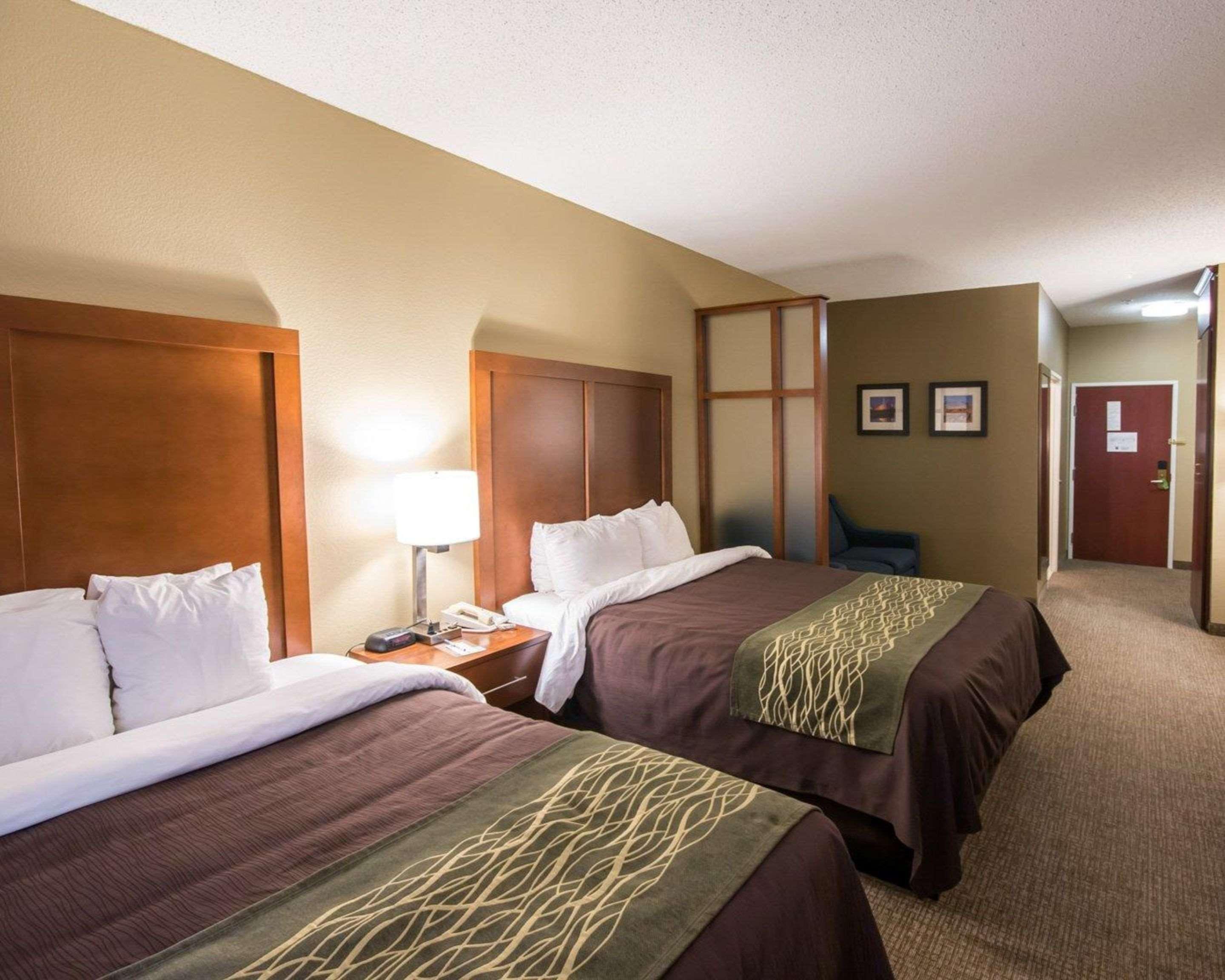 Suite Two Queen Beds