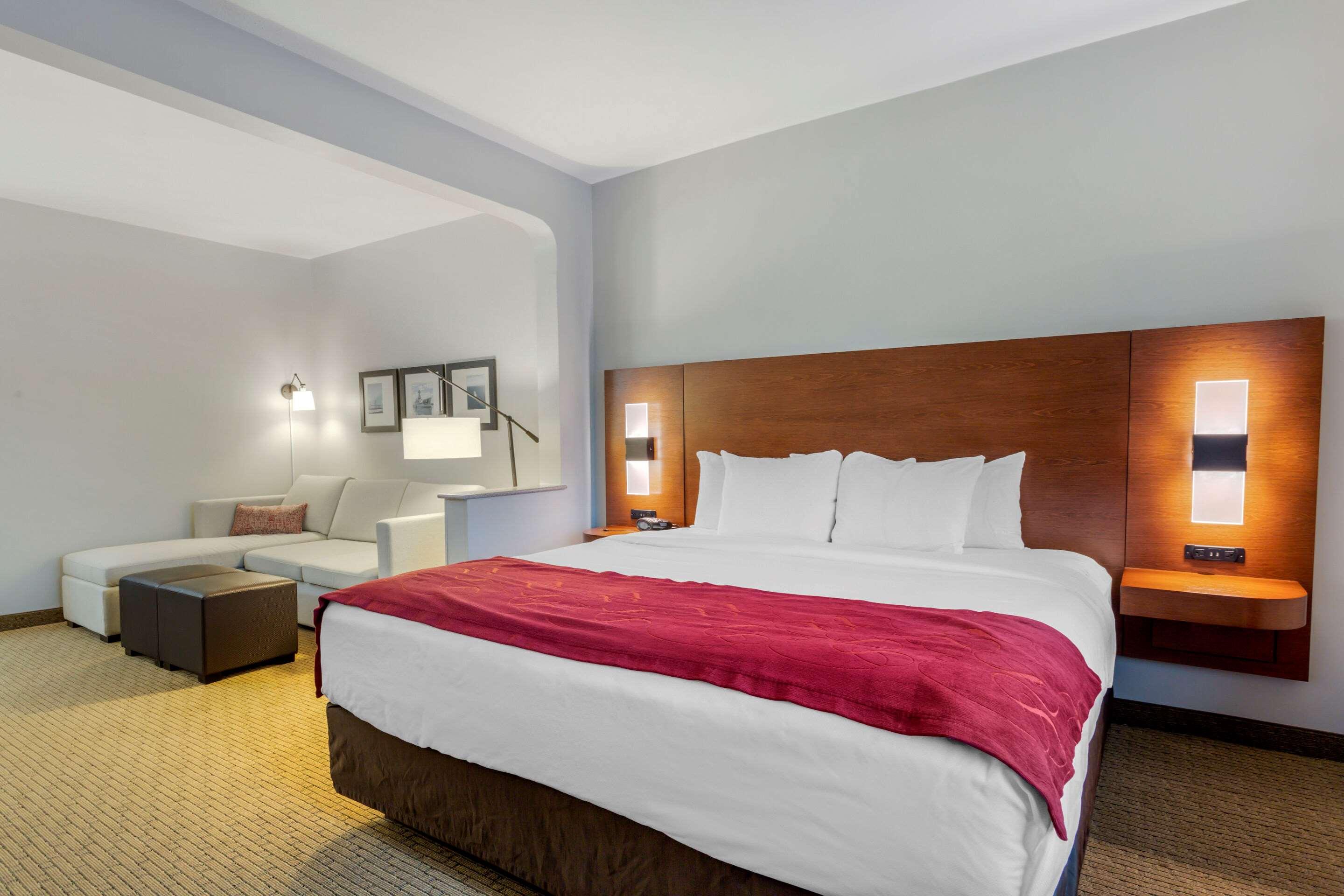 Suite King Bed Non Smoking