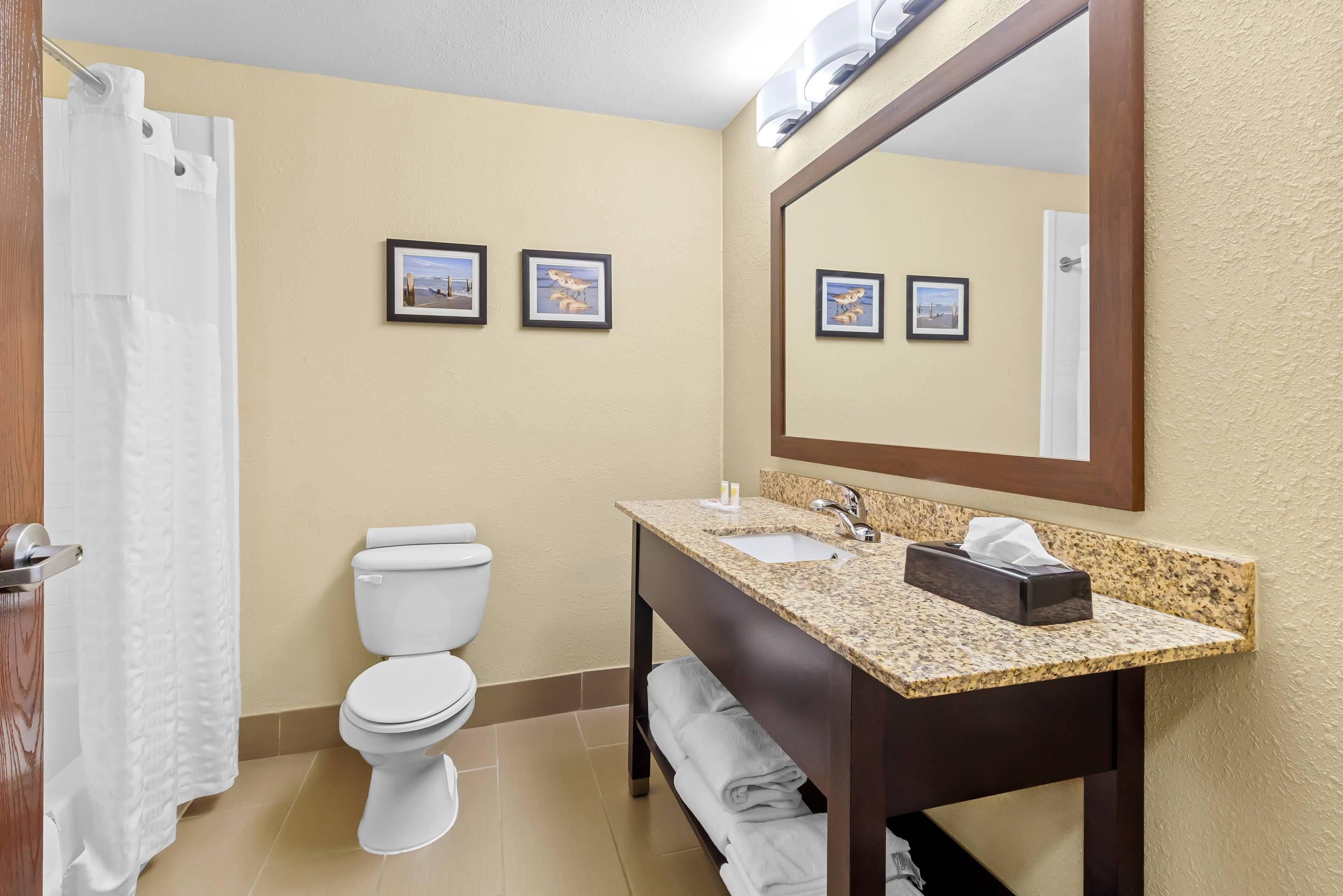 Suite Two Queen Beds