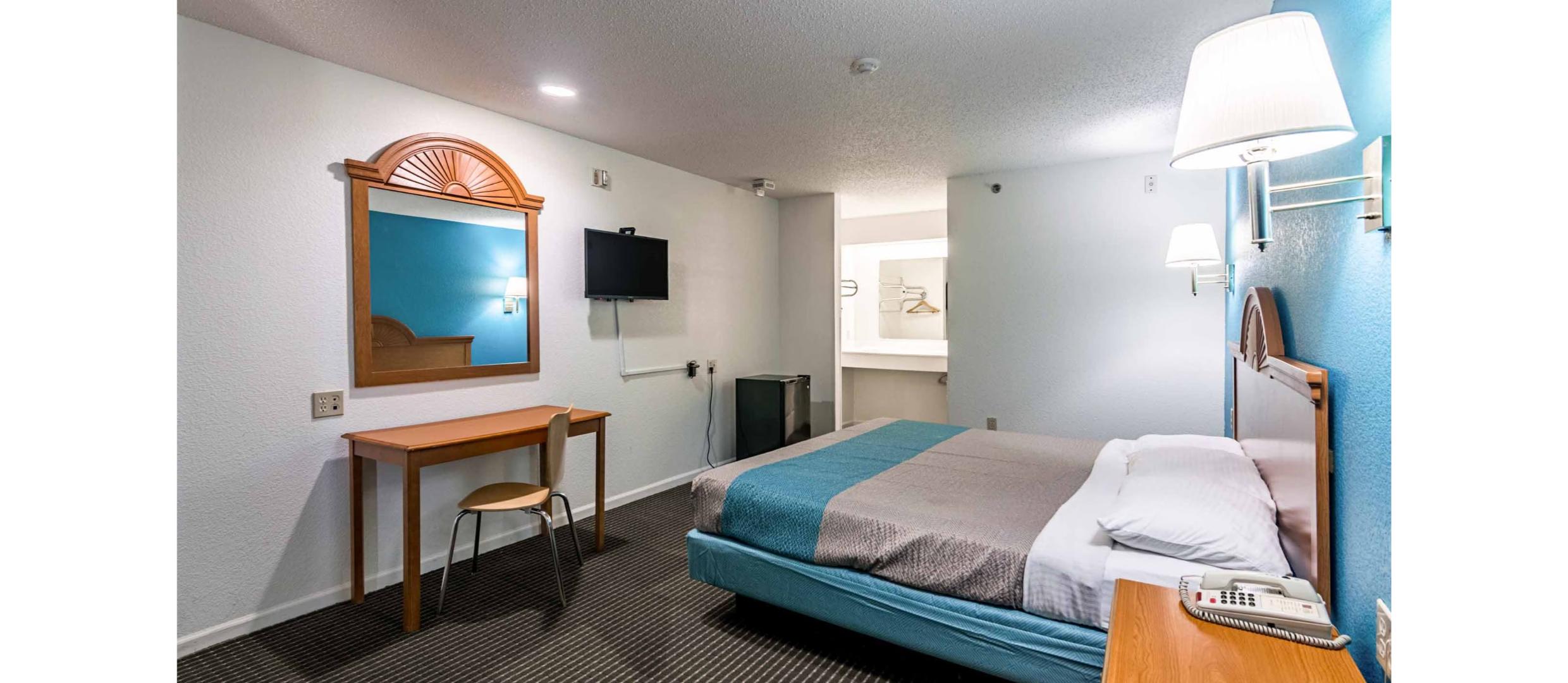 Room Accessible King Size Bed