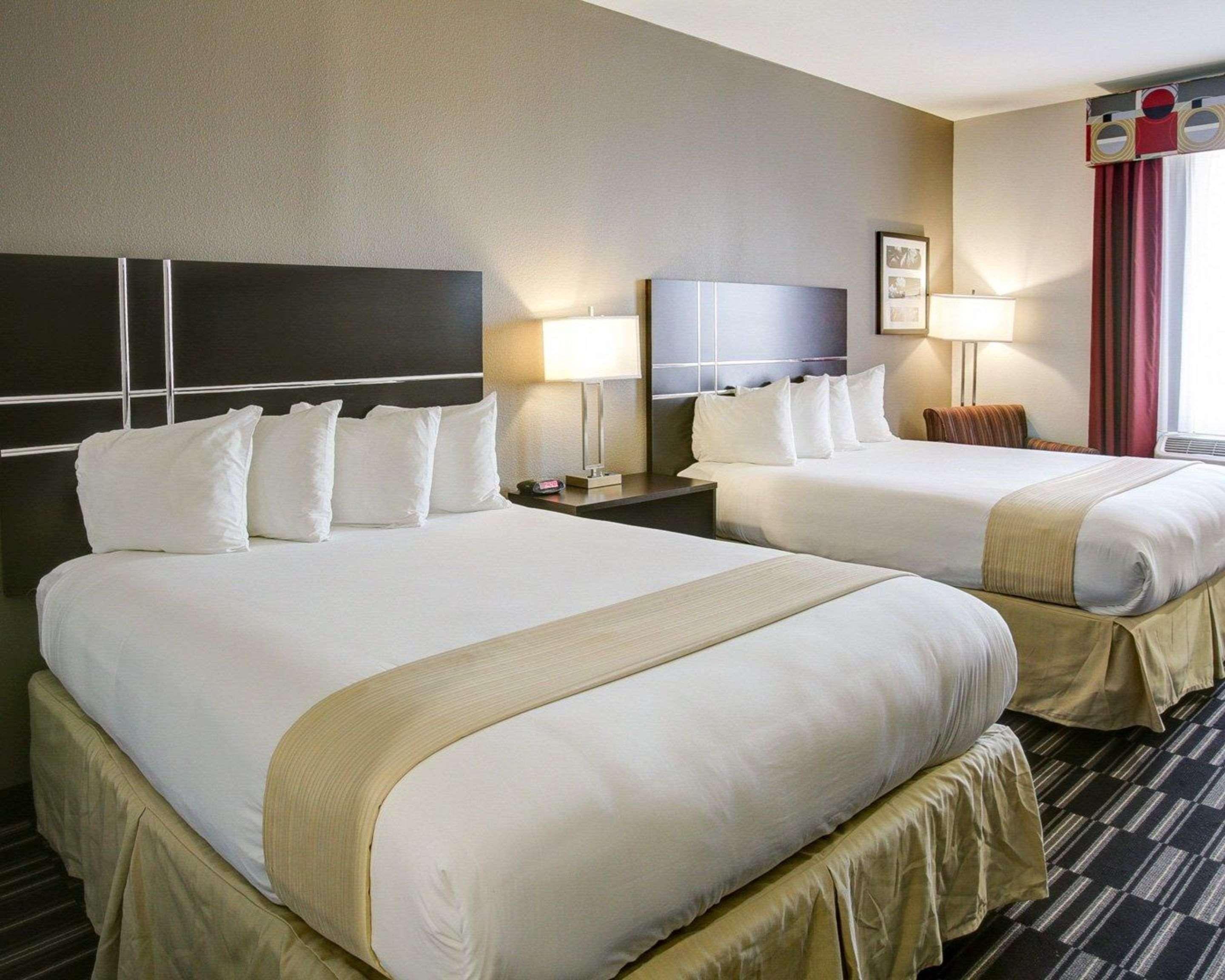 Double Two Queen Beds