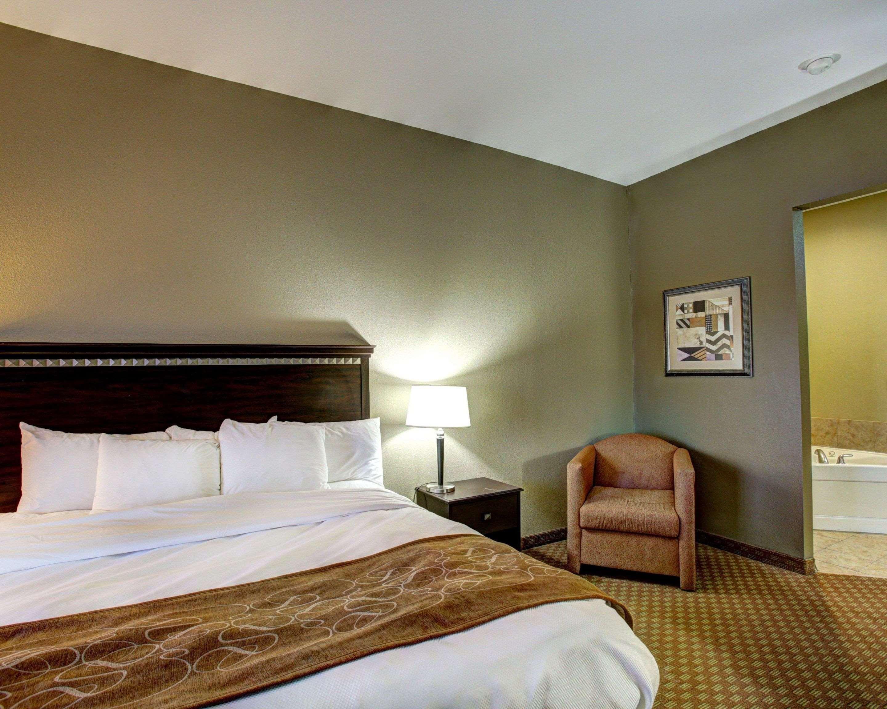 Suite King Bed Non Smoking