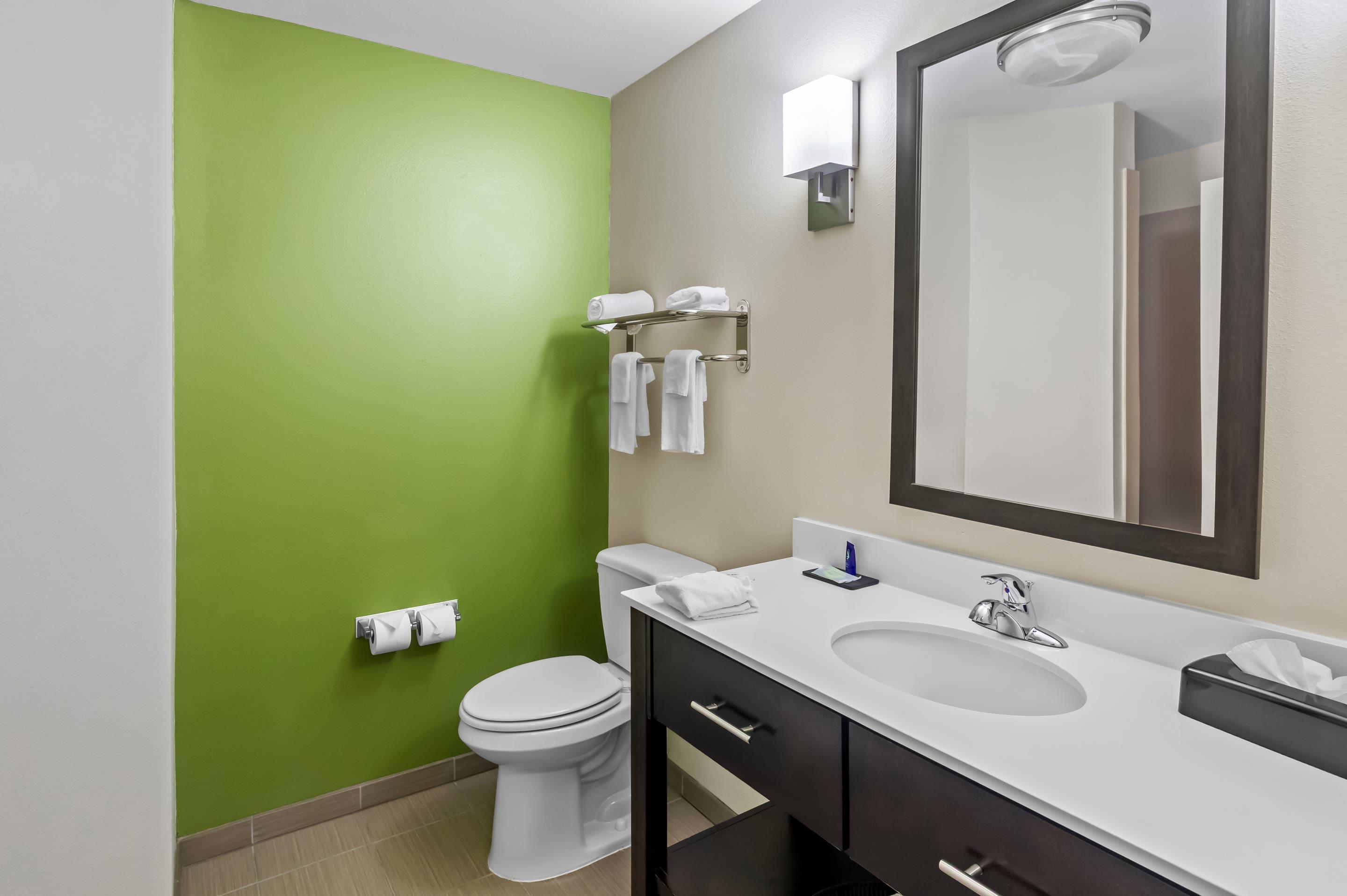 Double King Bed Non Smoking