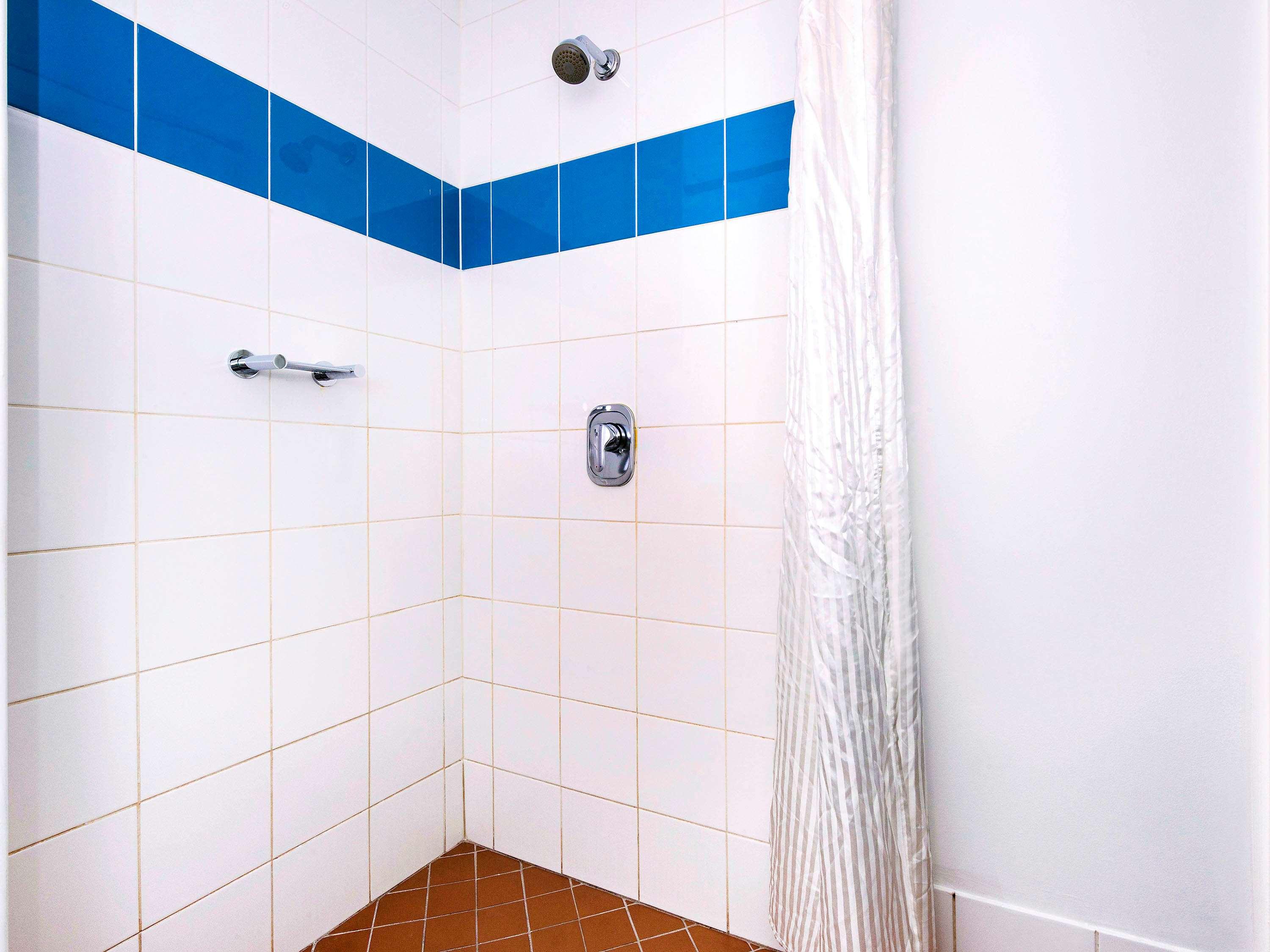 Double Queen Size Bed