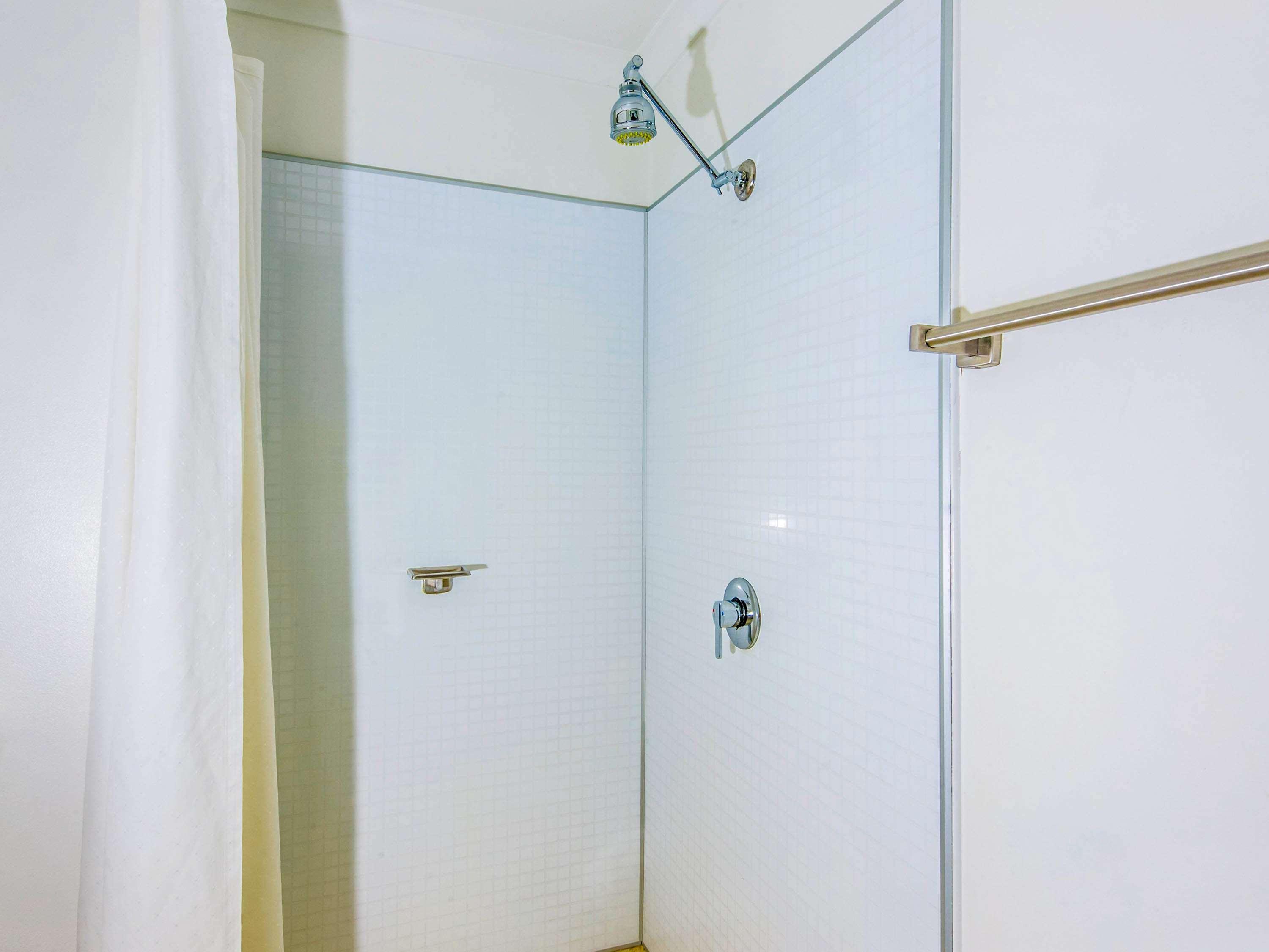 Double Queen Size Bed