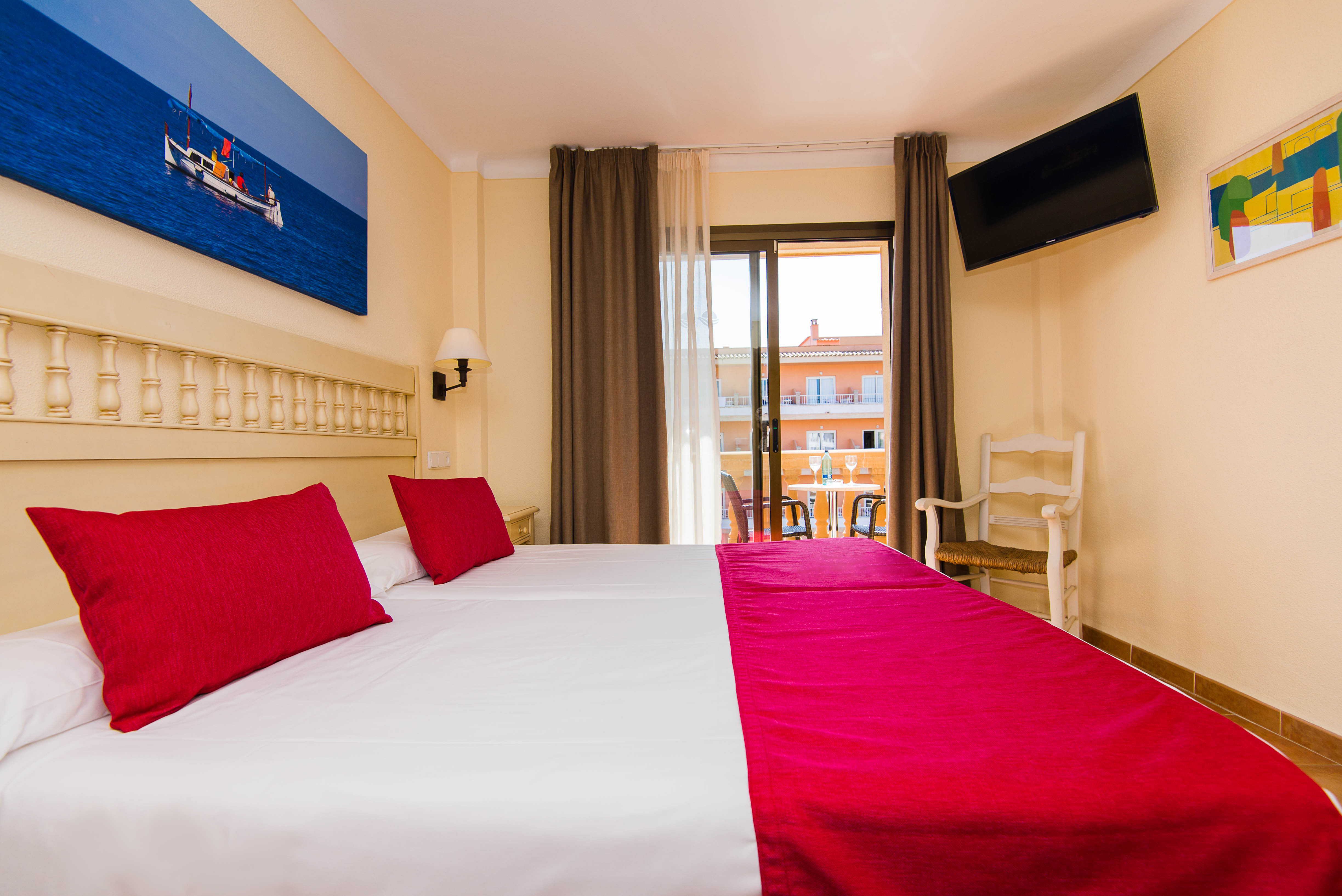 Double or Twin Standard