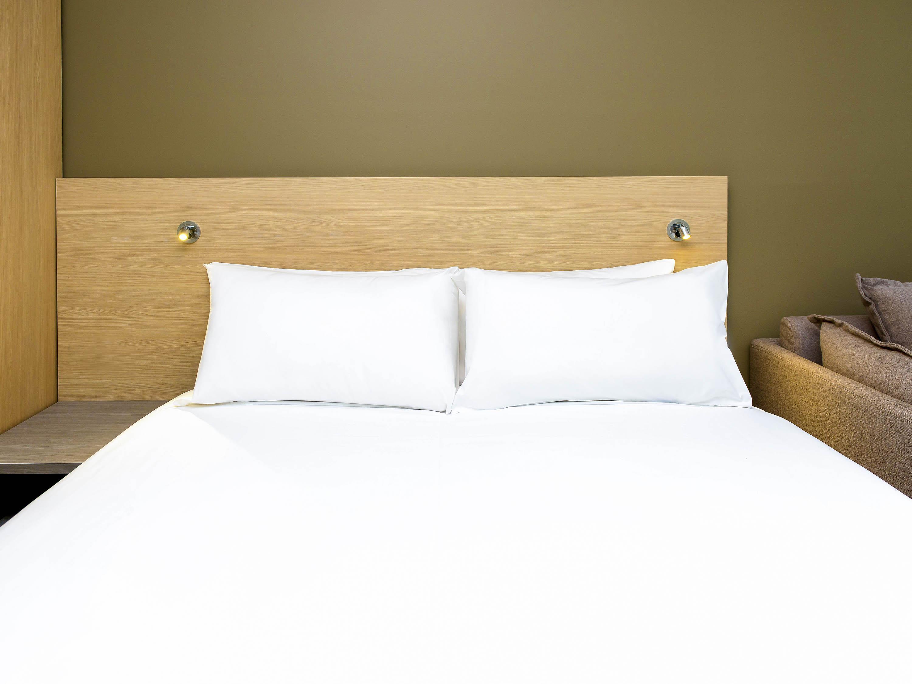 Double Queen Size Bed