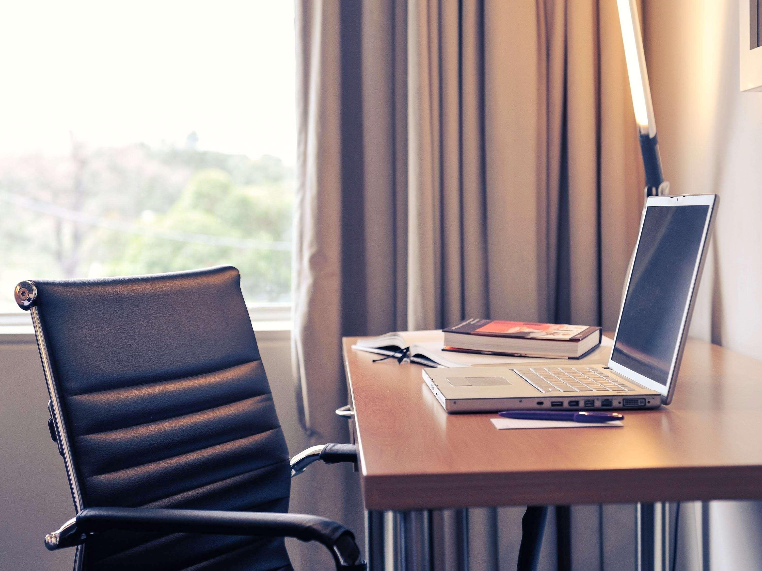 Double Superior Queen Bed