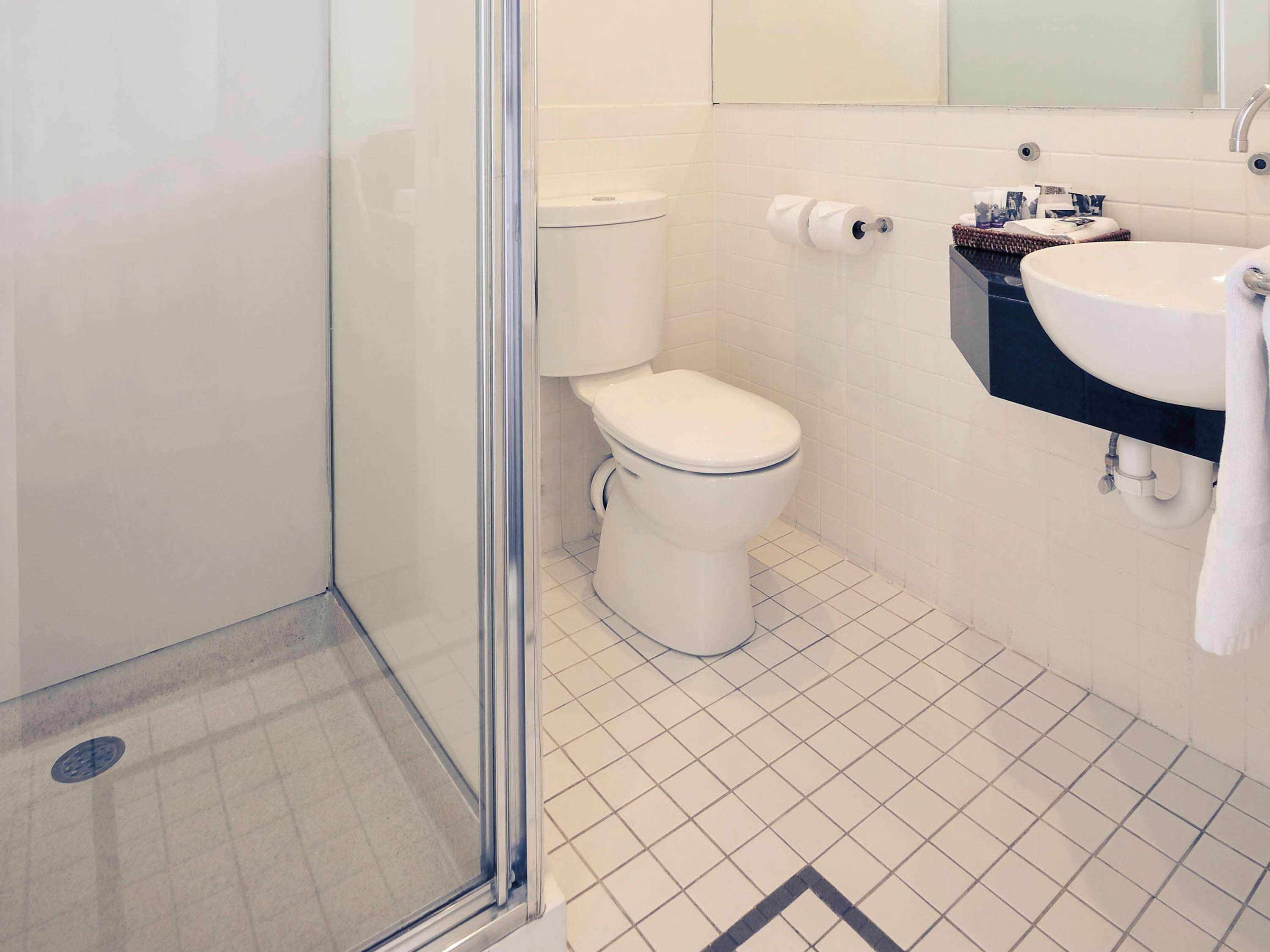 Double Queen Size Bed