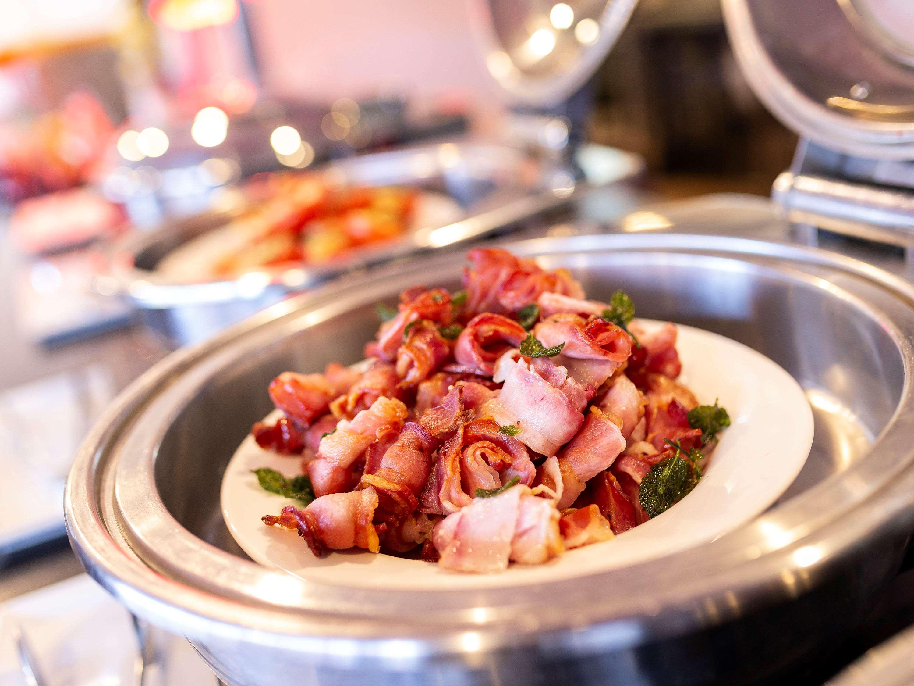 Double Queen Size Bed