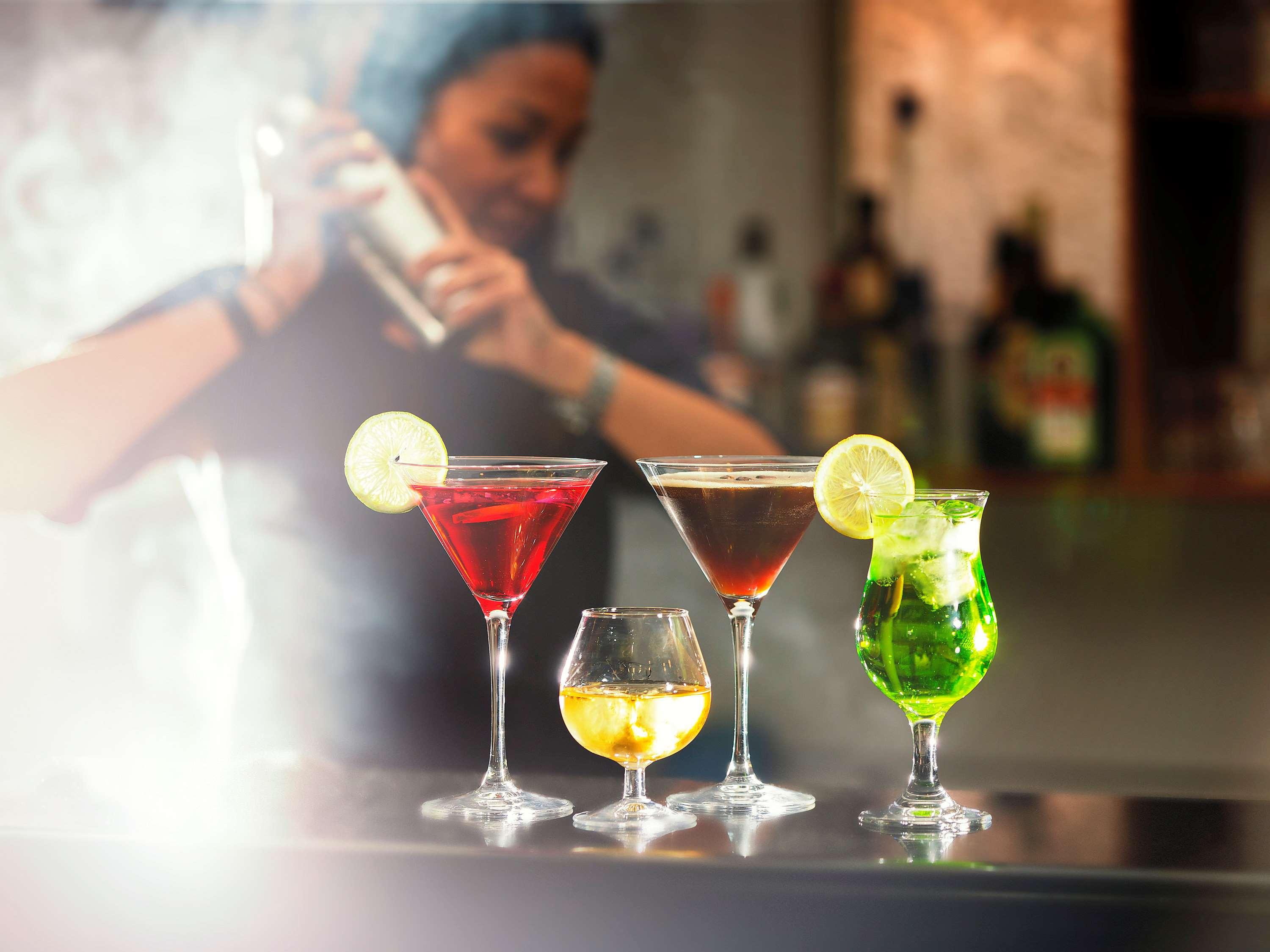 Double Queen Size Bed