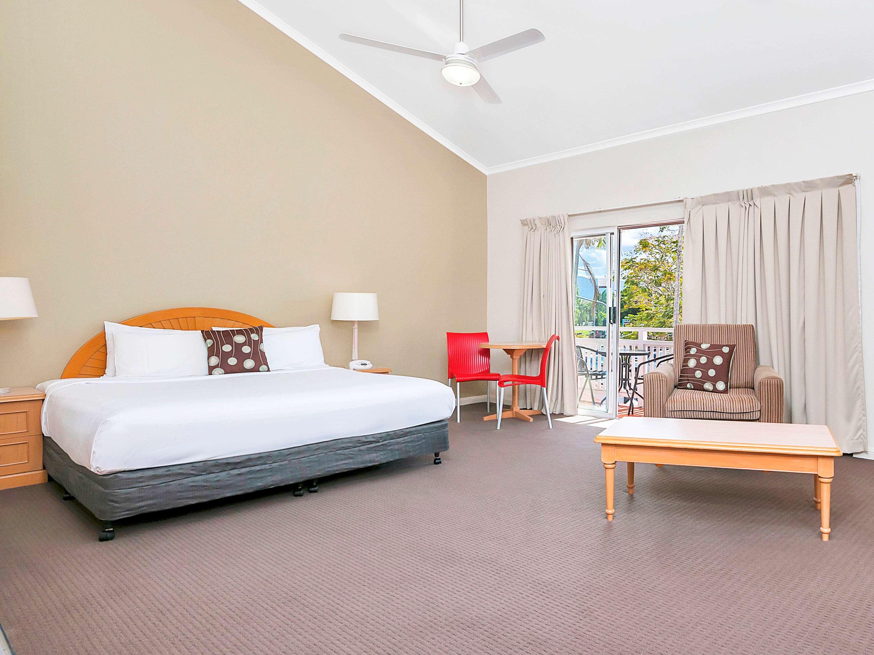 Double Executive King Bed