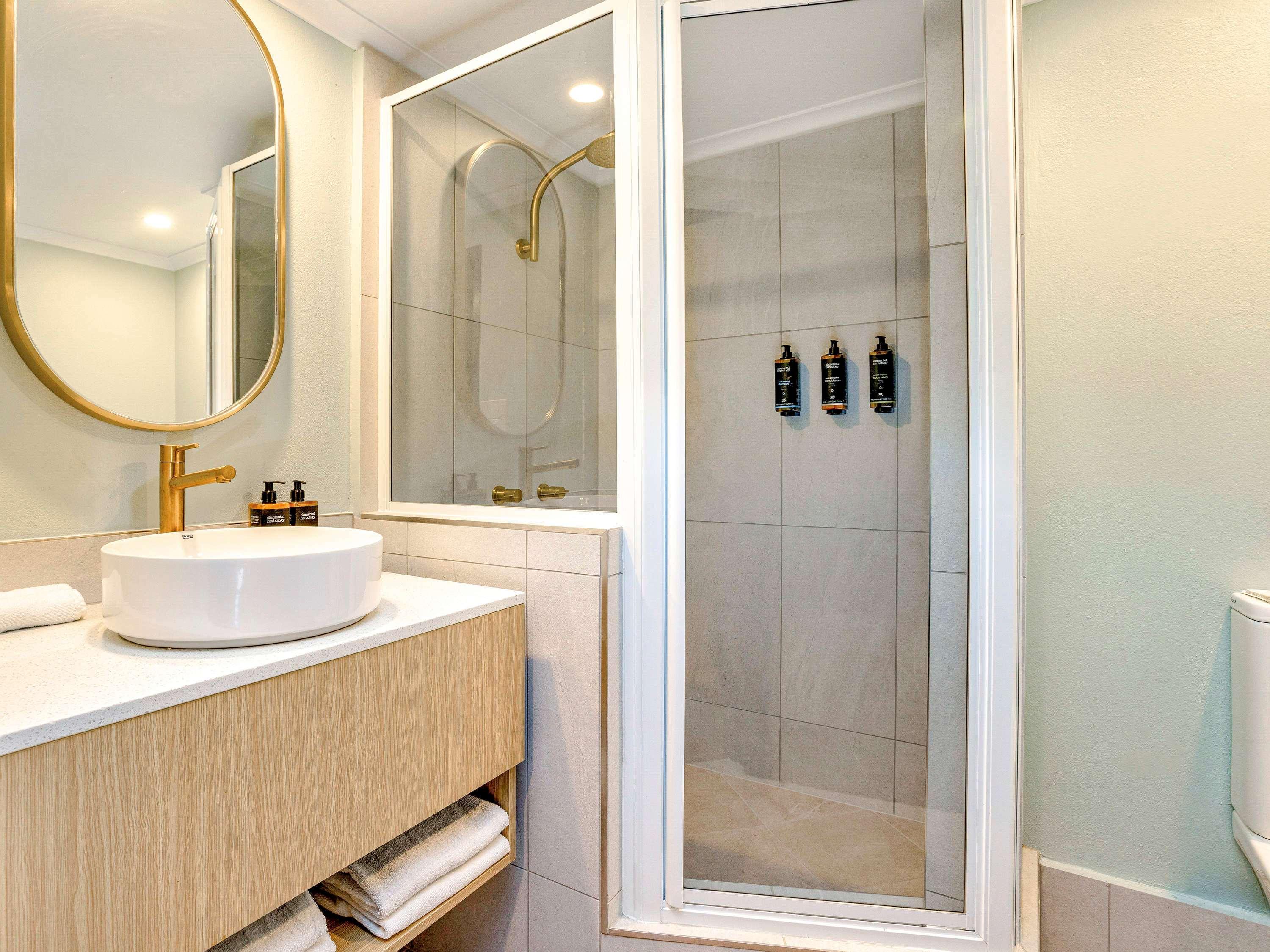 Double Superior King Bed