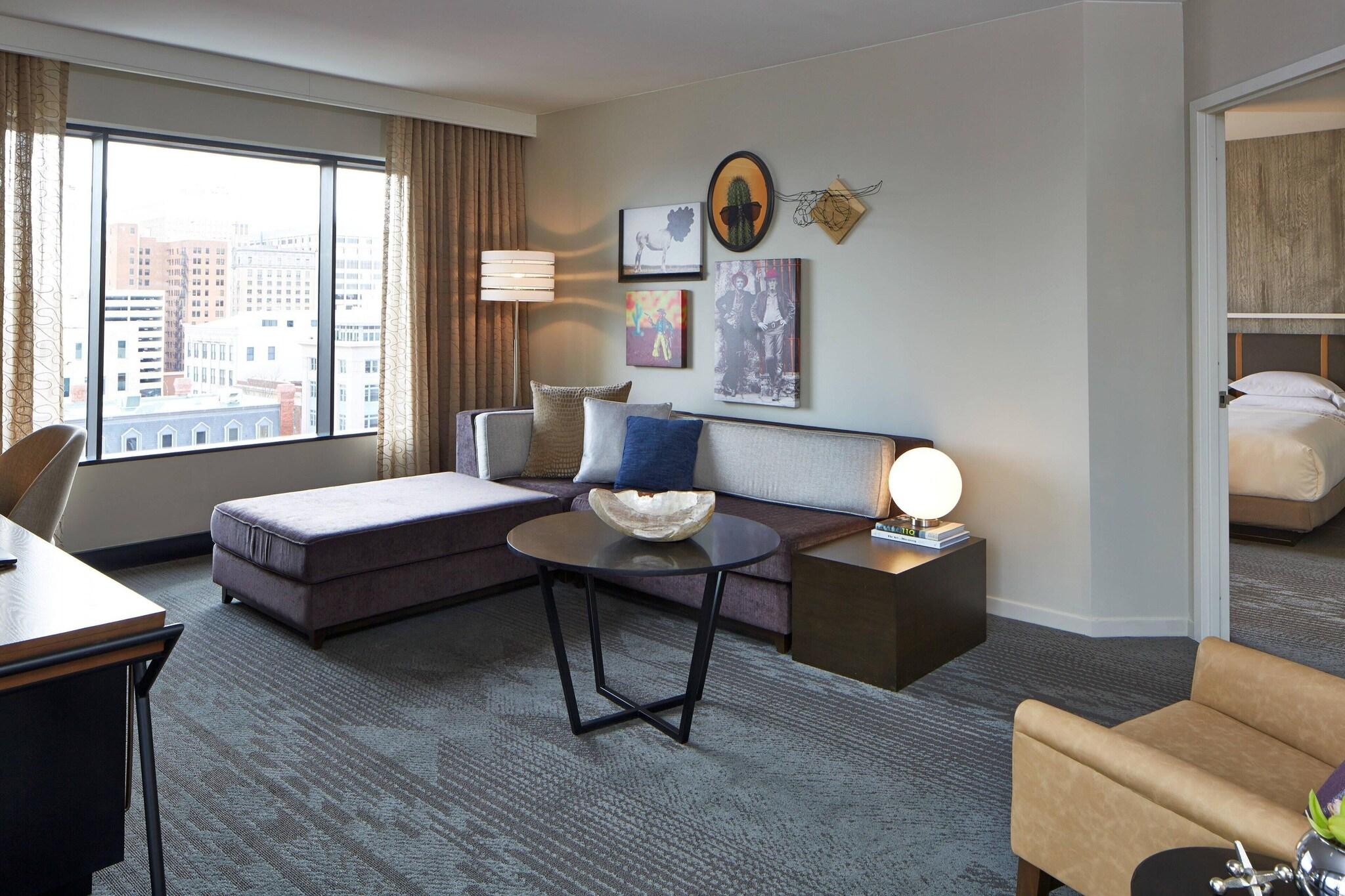 Suite Two Queen Beds One Bedroom