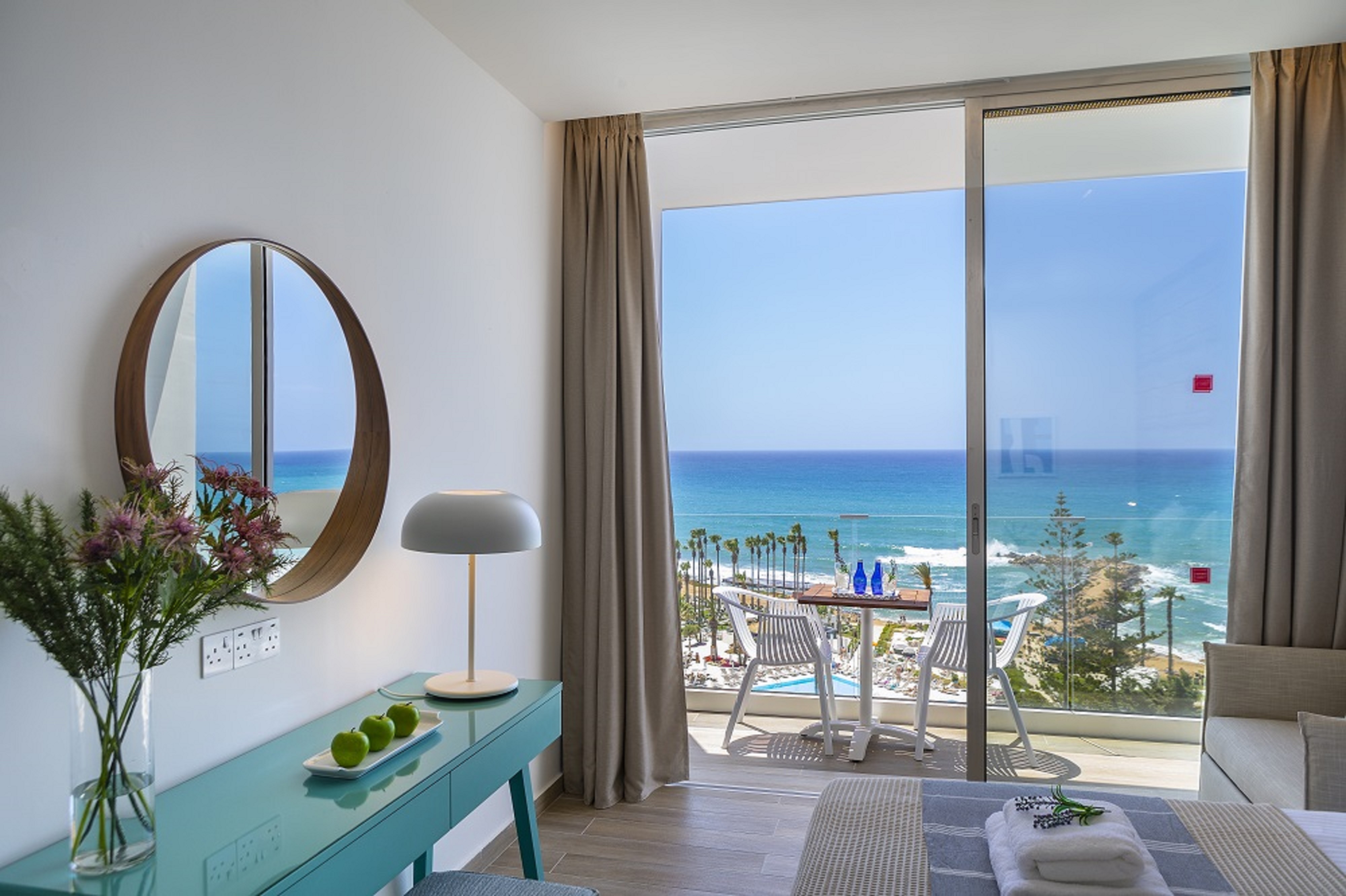 Double or Twin Premium Sea View