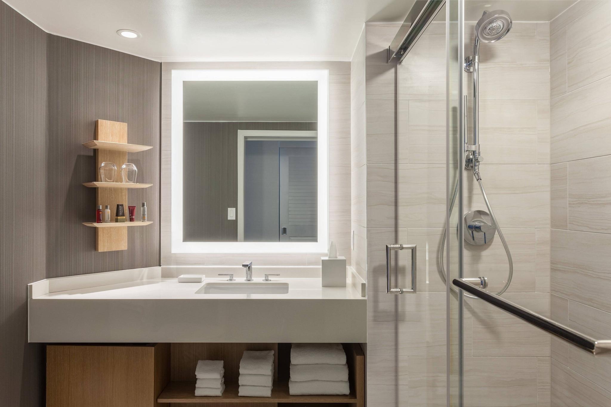 Room Accessible with Views