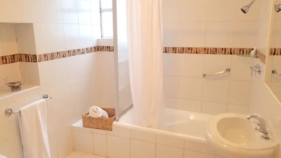 Suite Deluxe Two Beds