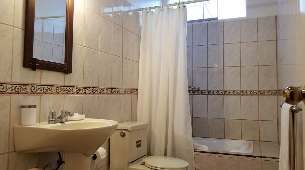 Junior Suite Queen Size Bed