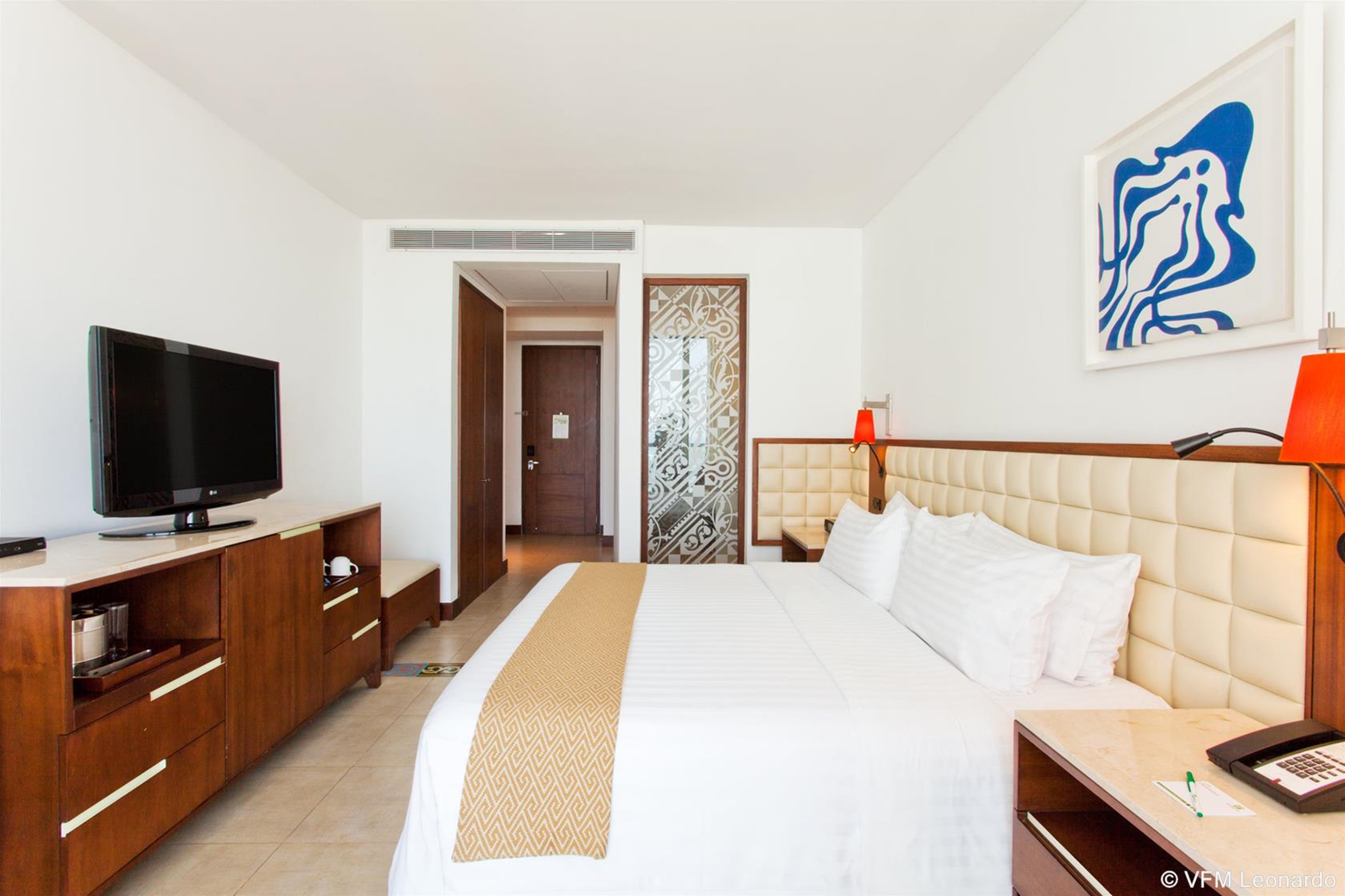 Double King Size Bed