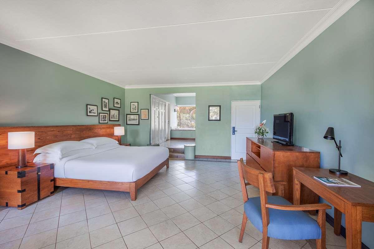 Double Ocean View King Bed