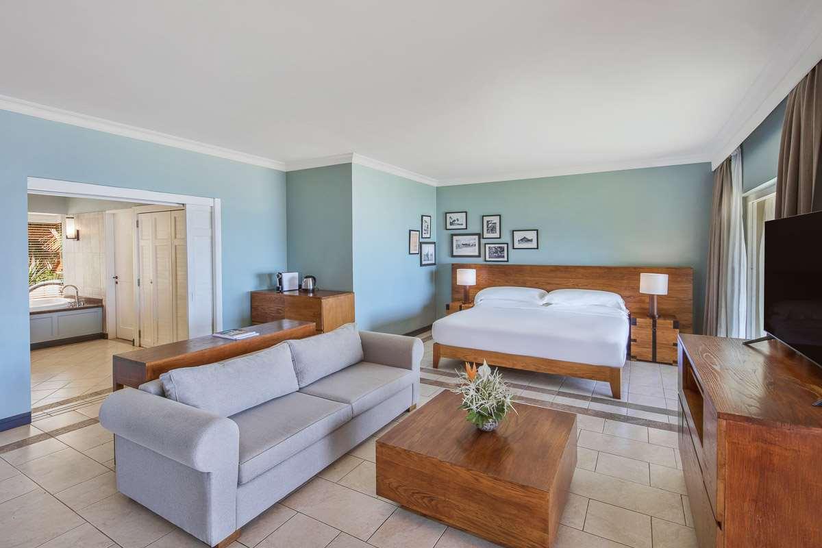 Junior Suite Beach Front