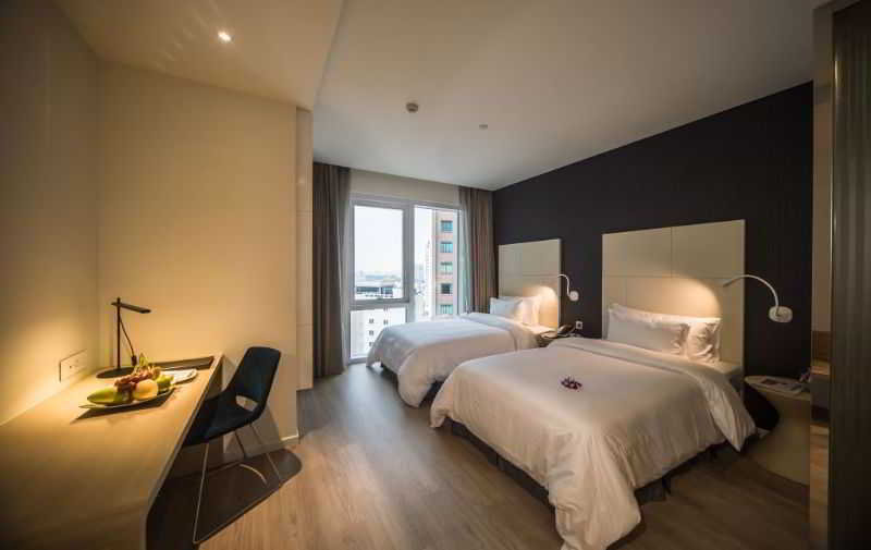 Double or Twin Deluxe City View