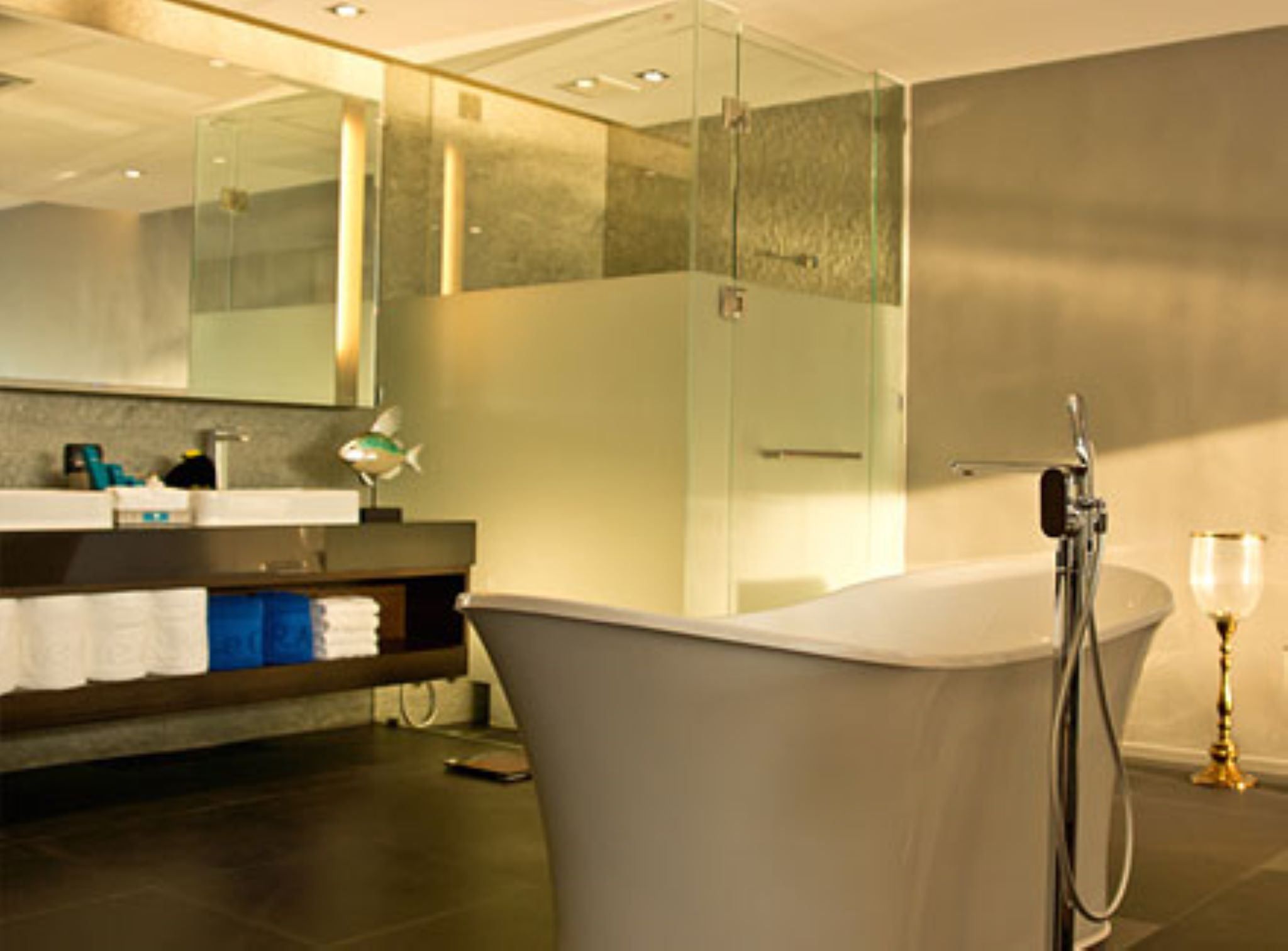 Suite with Private Pool