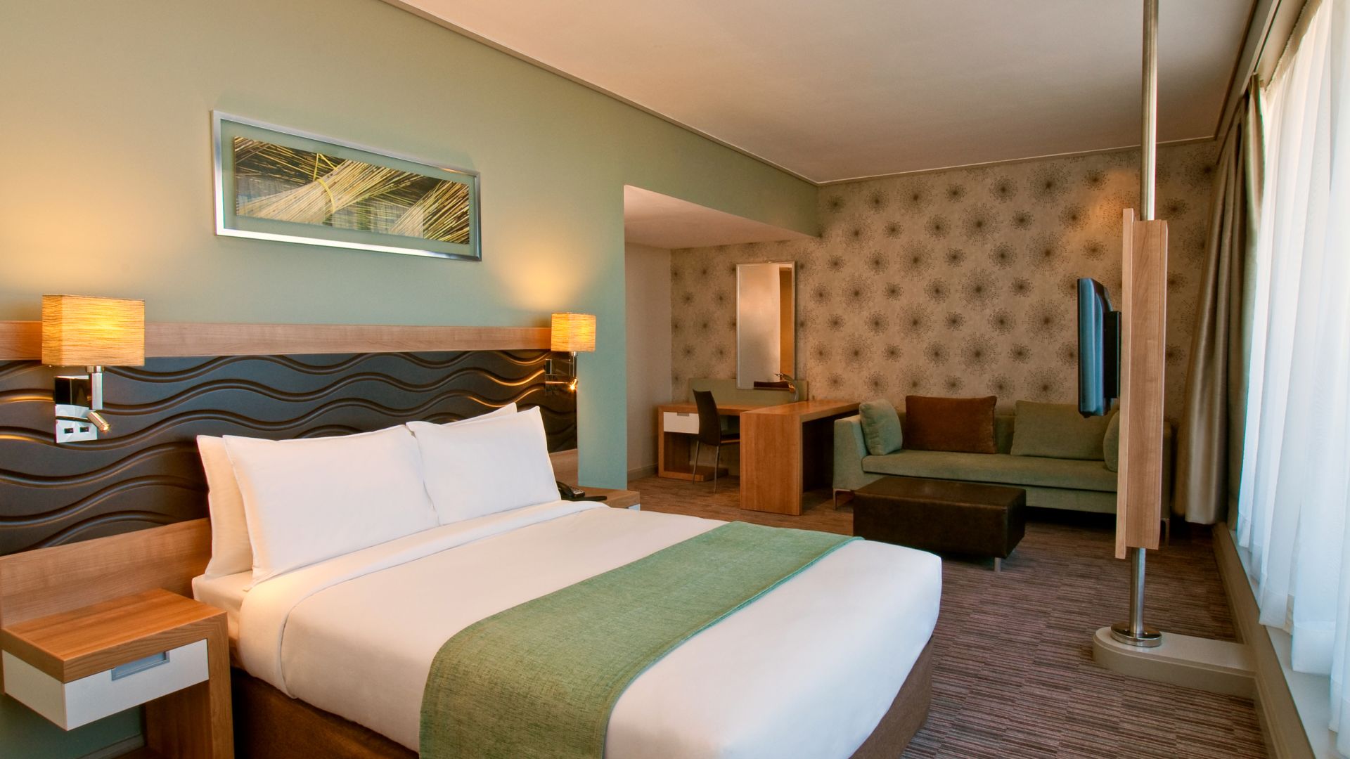 Suite Queen Bed Non Smoking