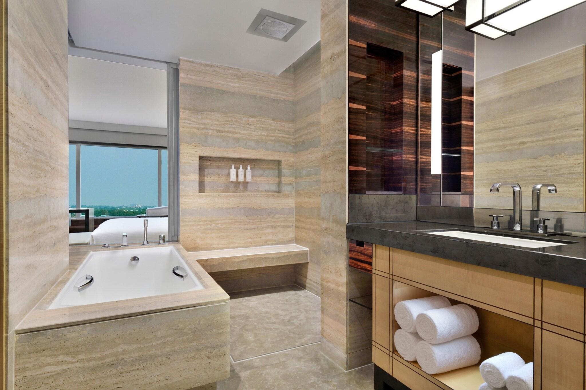 Double Club King Bed