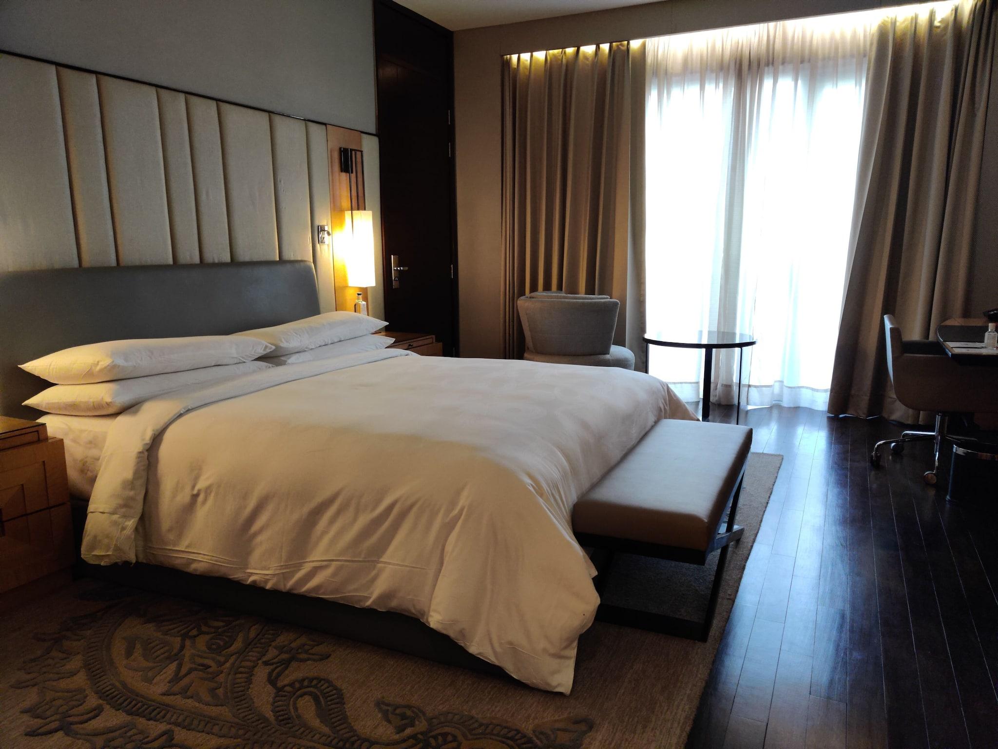 Double King Bed Non Smoking