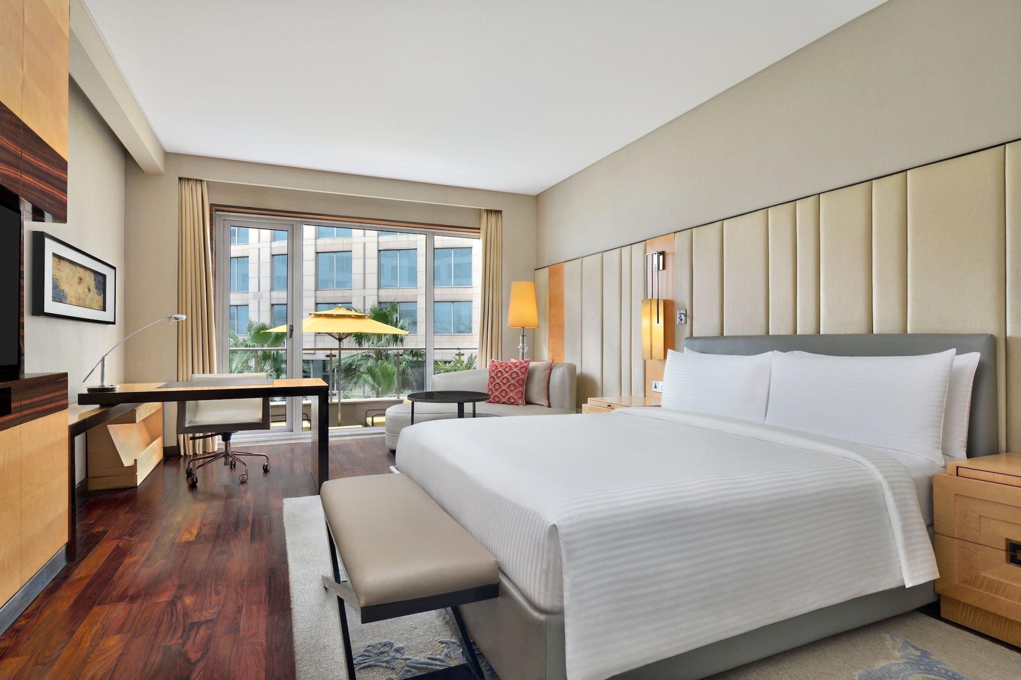 Double King Bed Non Smoking