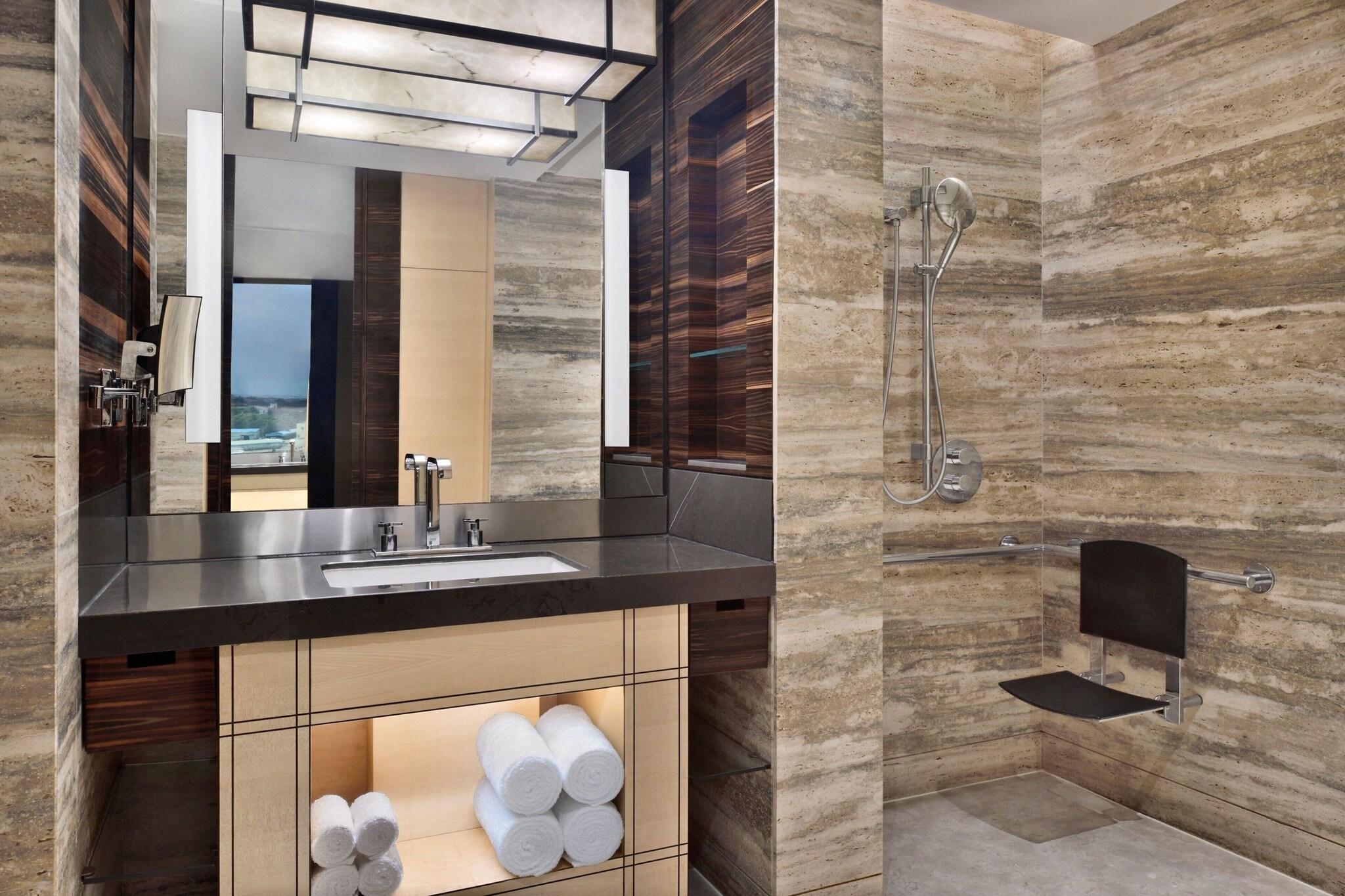 Double Executive King Bed