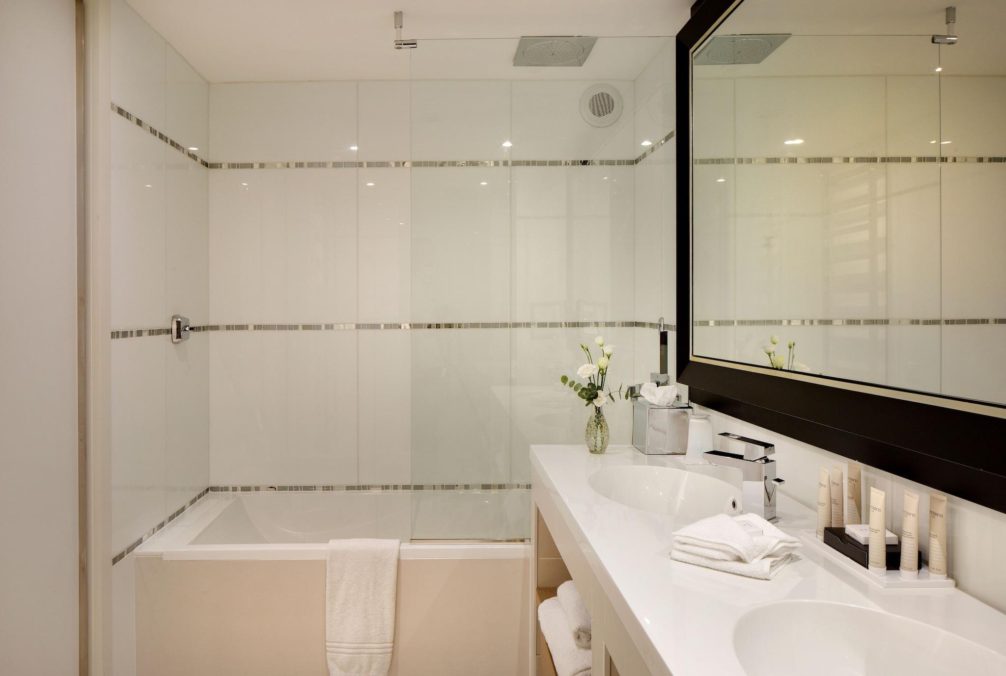 Family Room Two Beds