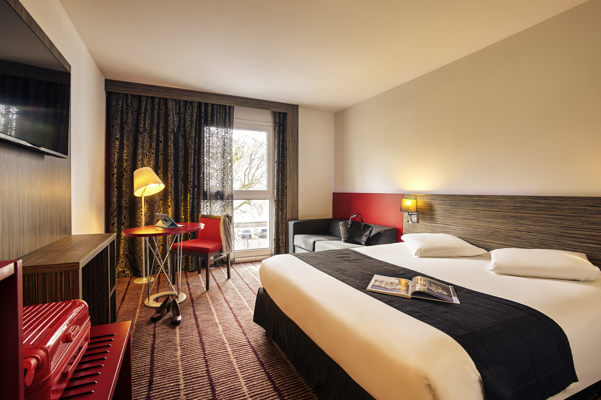 Double Classic Double Bed