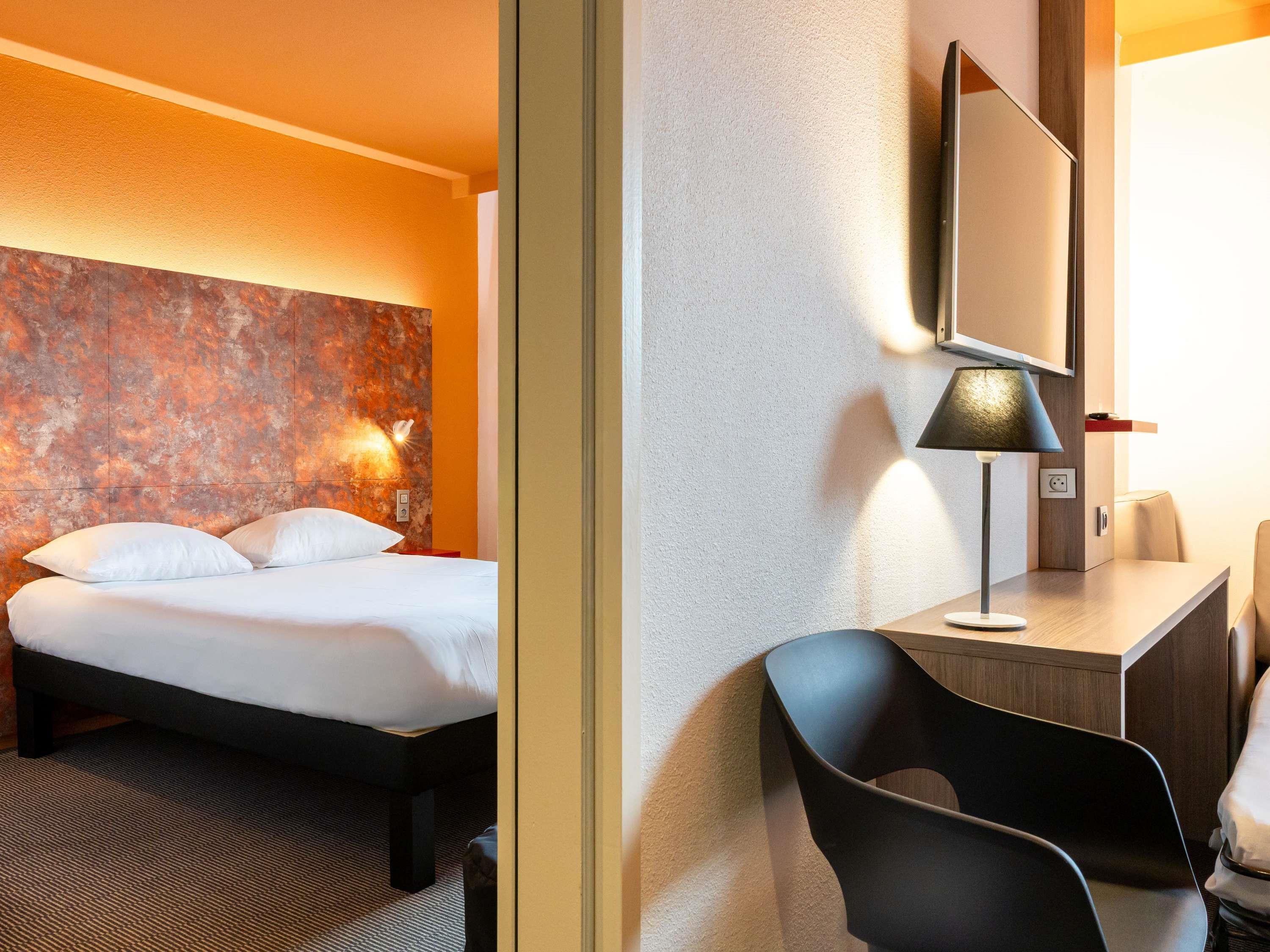 Suite Connecting Room