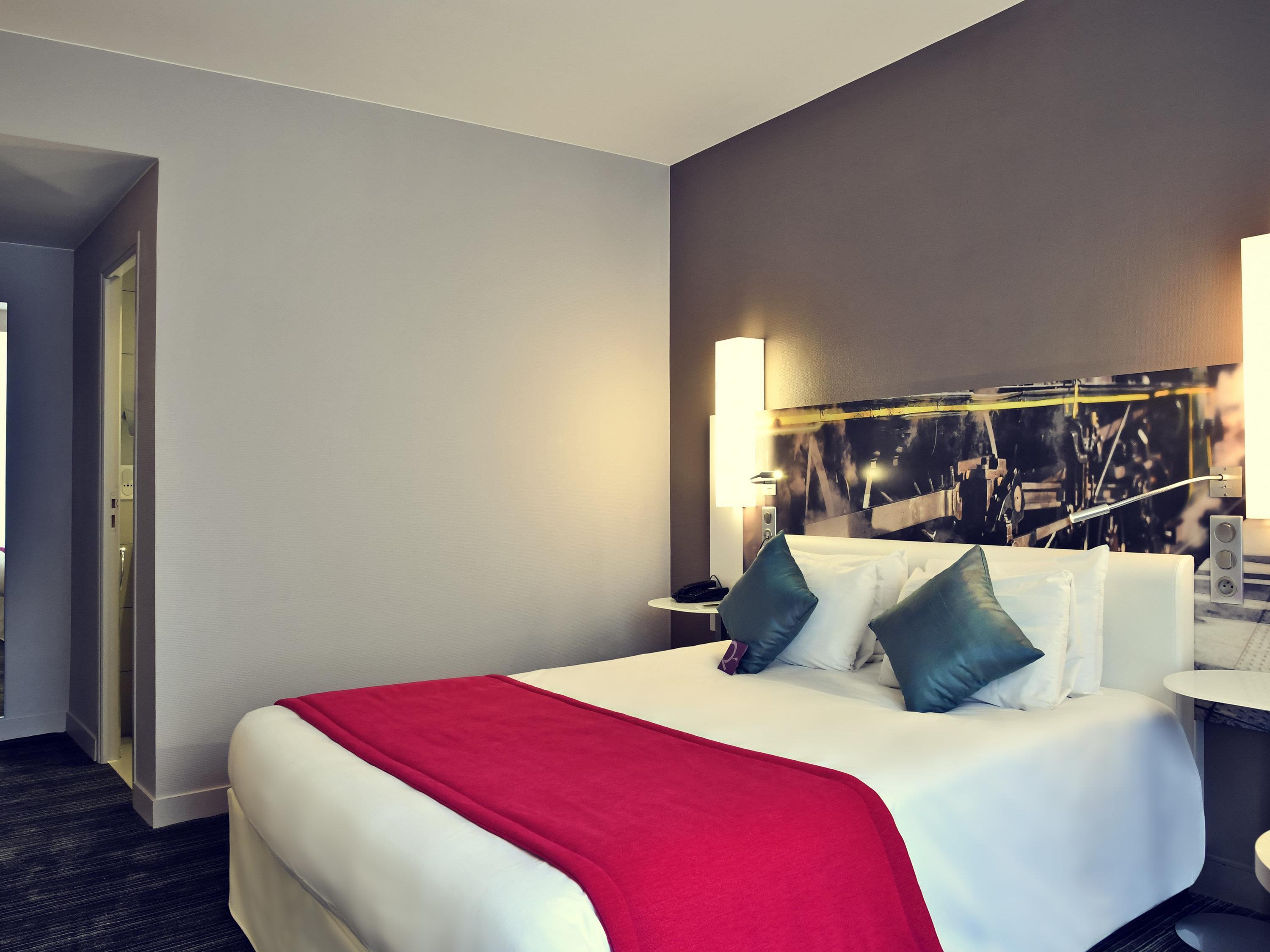 Double Classic Double Bed