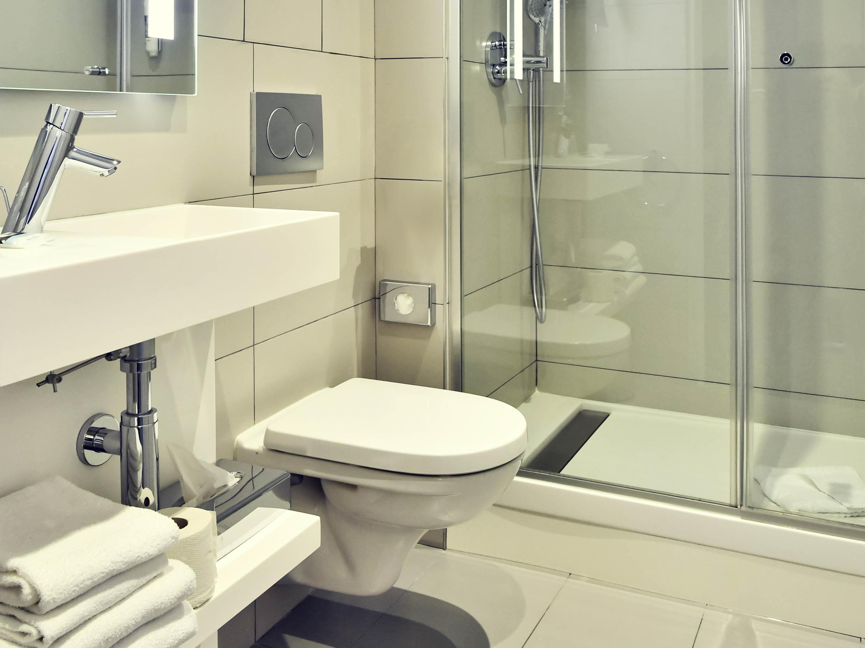 Double Classic Double Bed