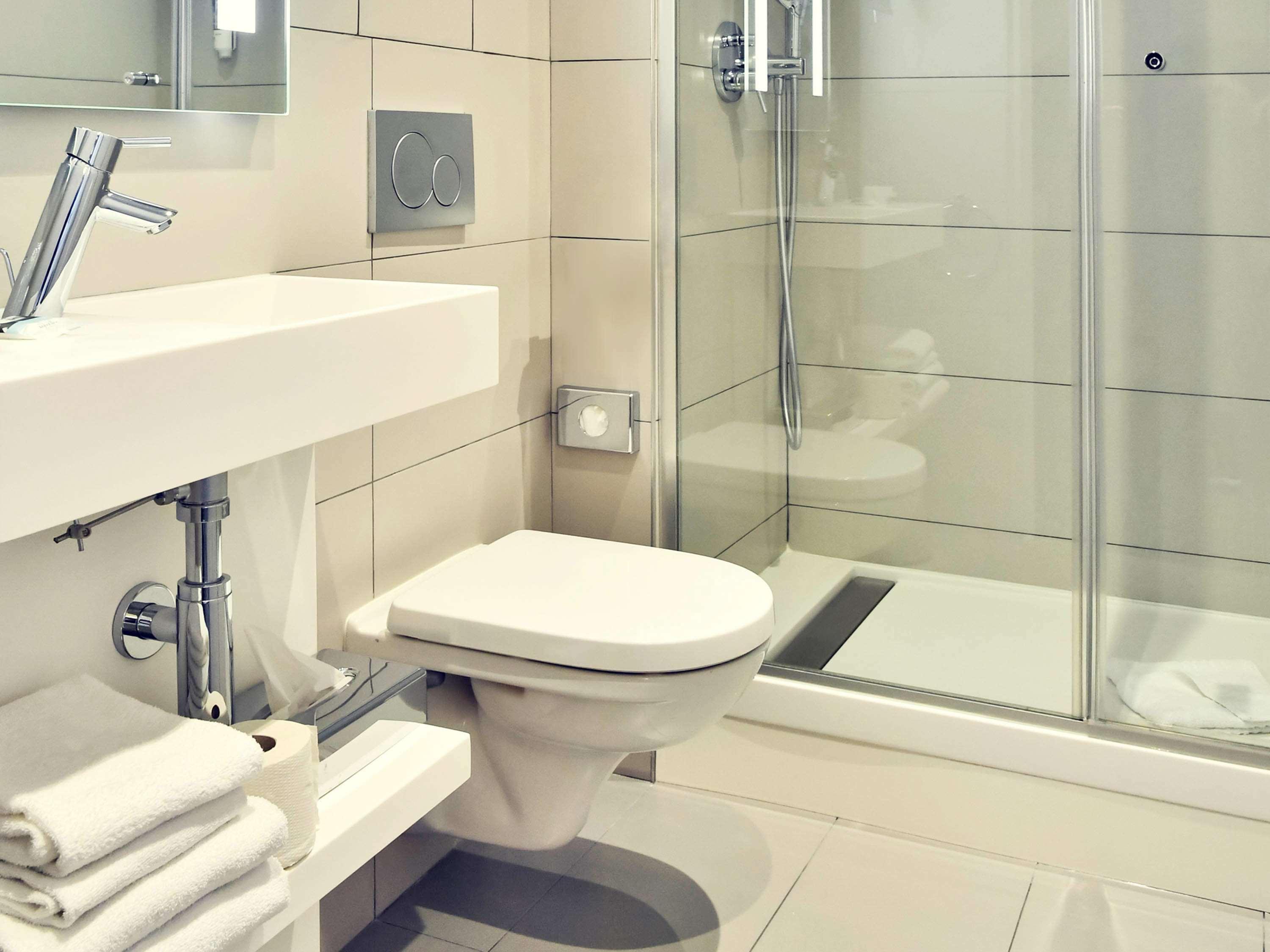 Double Classic Double Bed