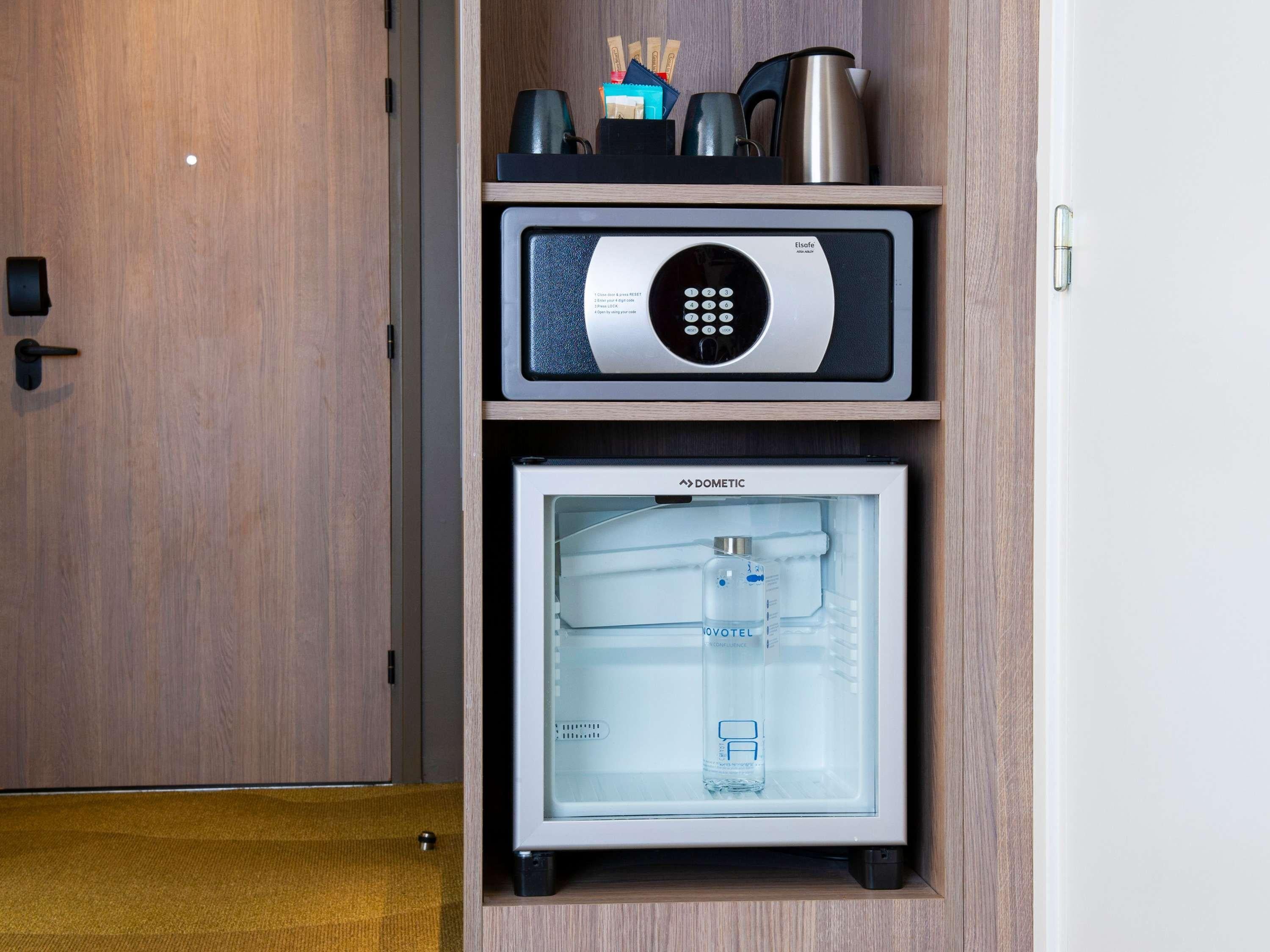 Double Classic Double Bed