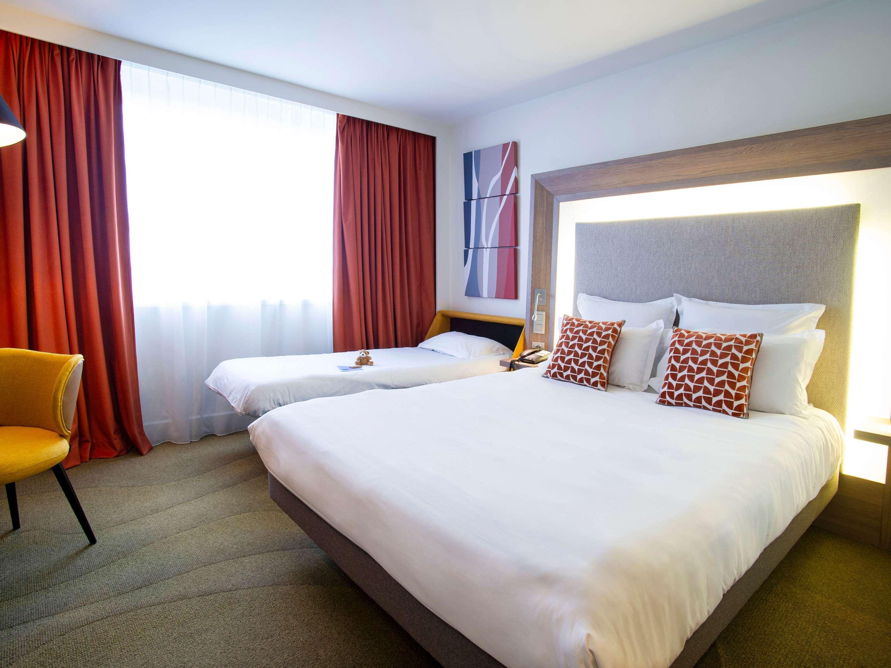 Double Classic Double Bed