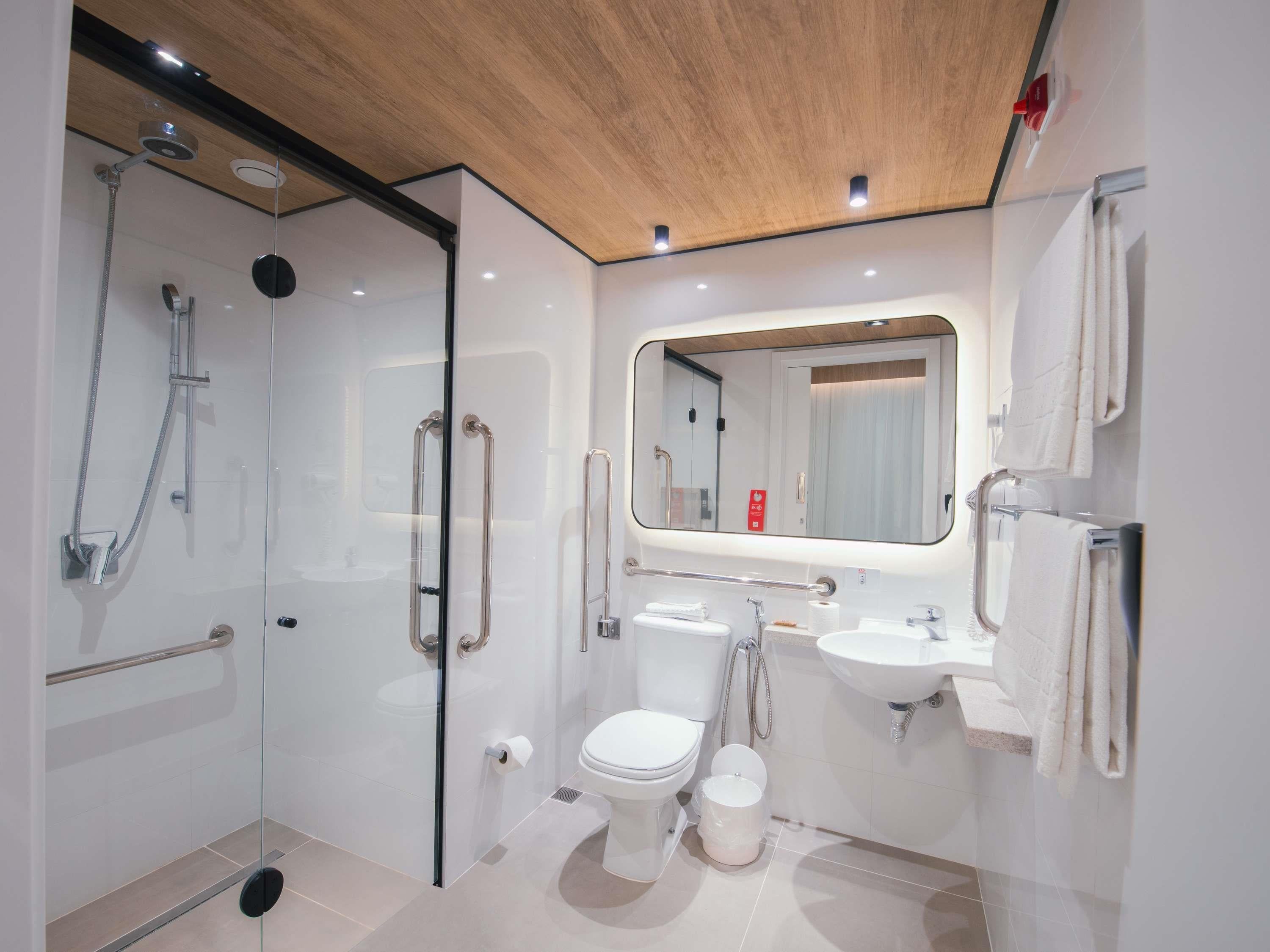 Double Accessible Superior