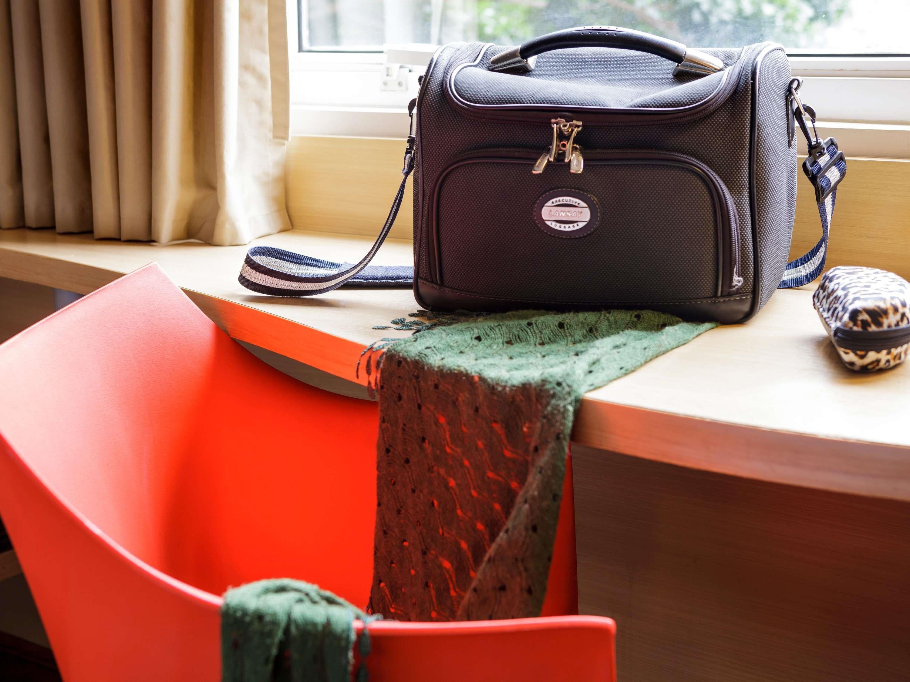 Double Queen Size Bed