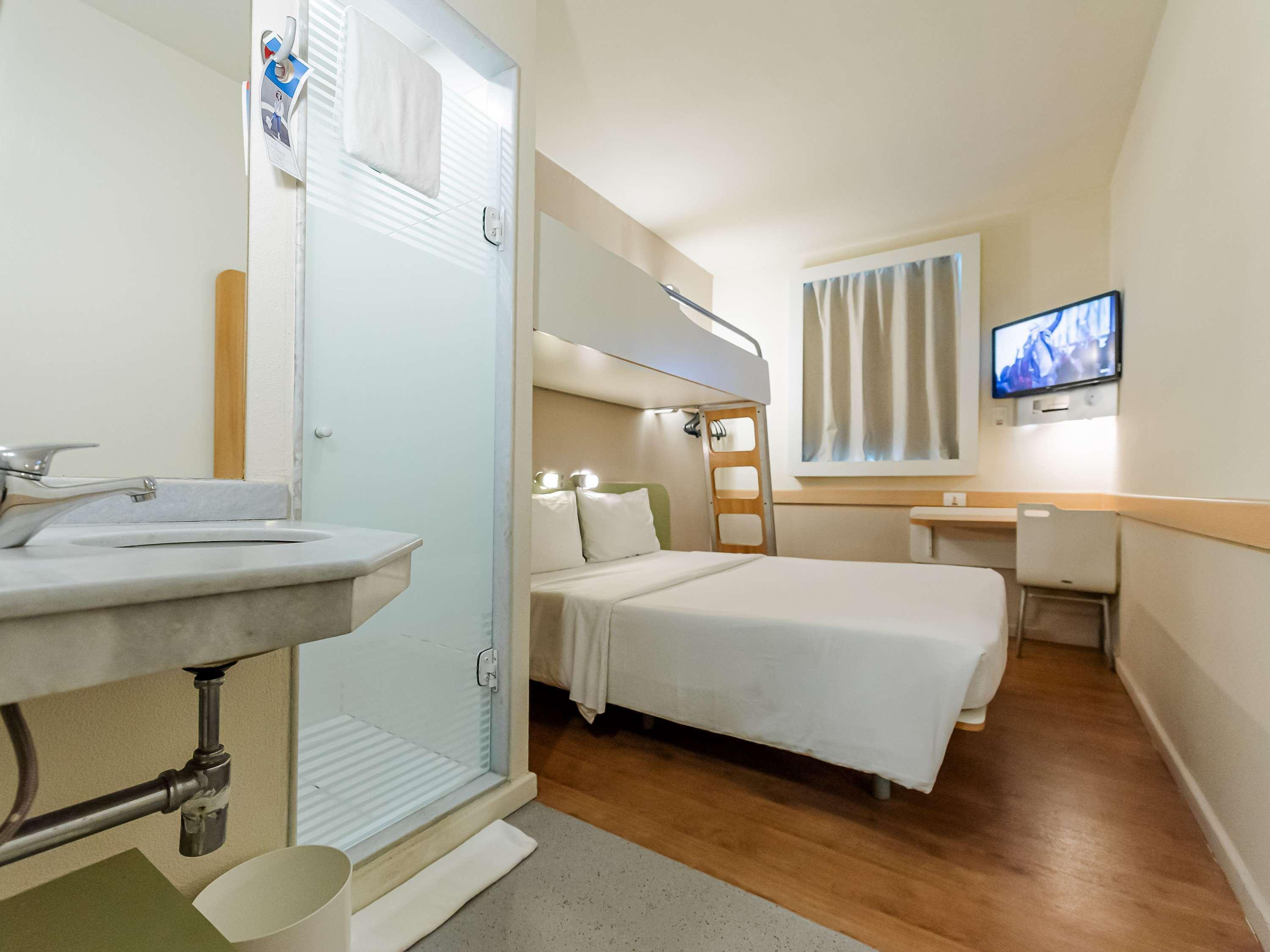 Apartment Capacity 3