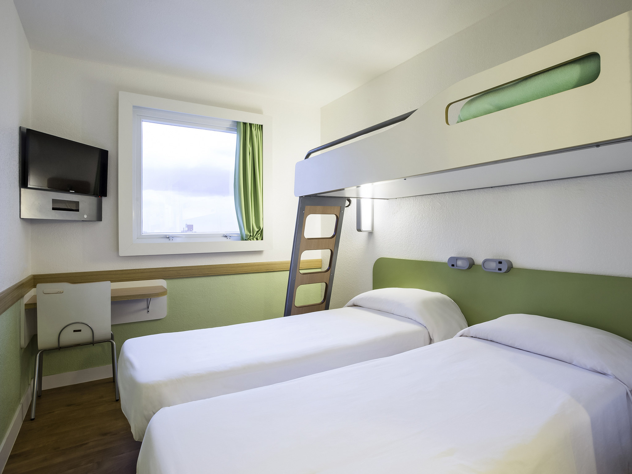 Apartment Capacity 3