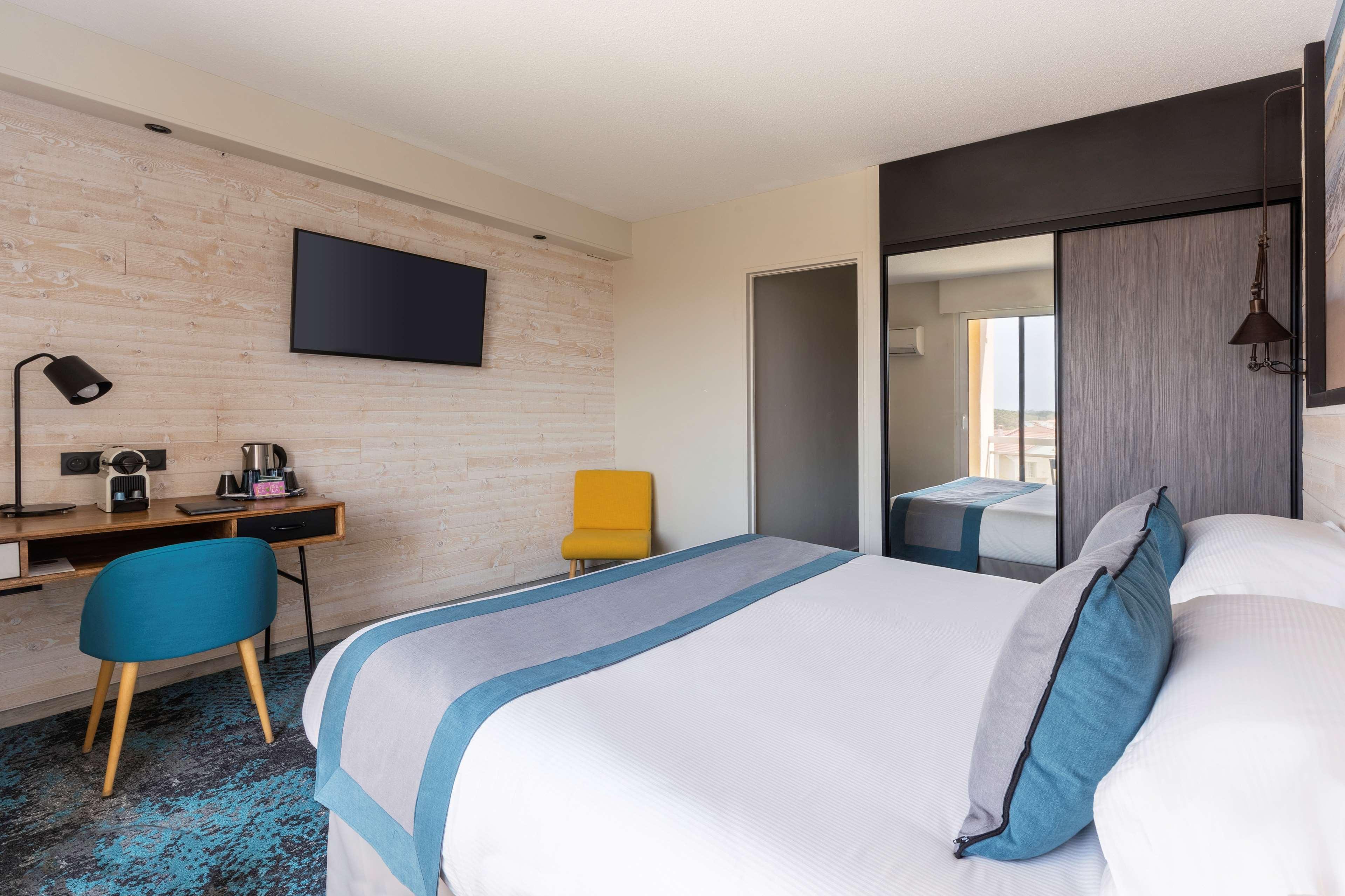 Double or Twin Standard