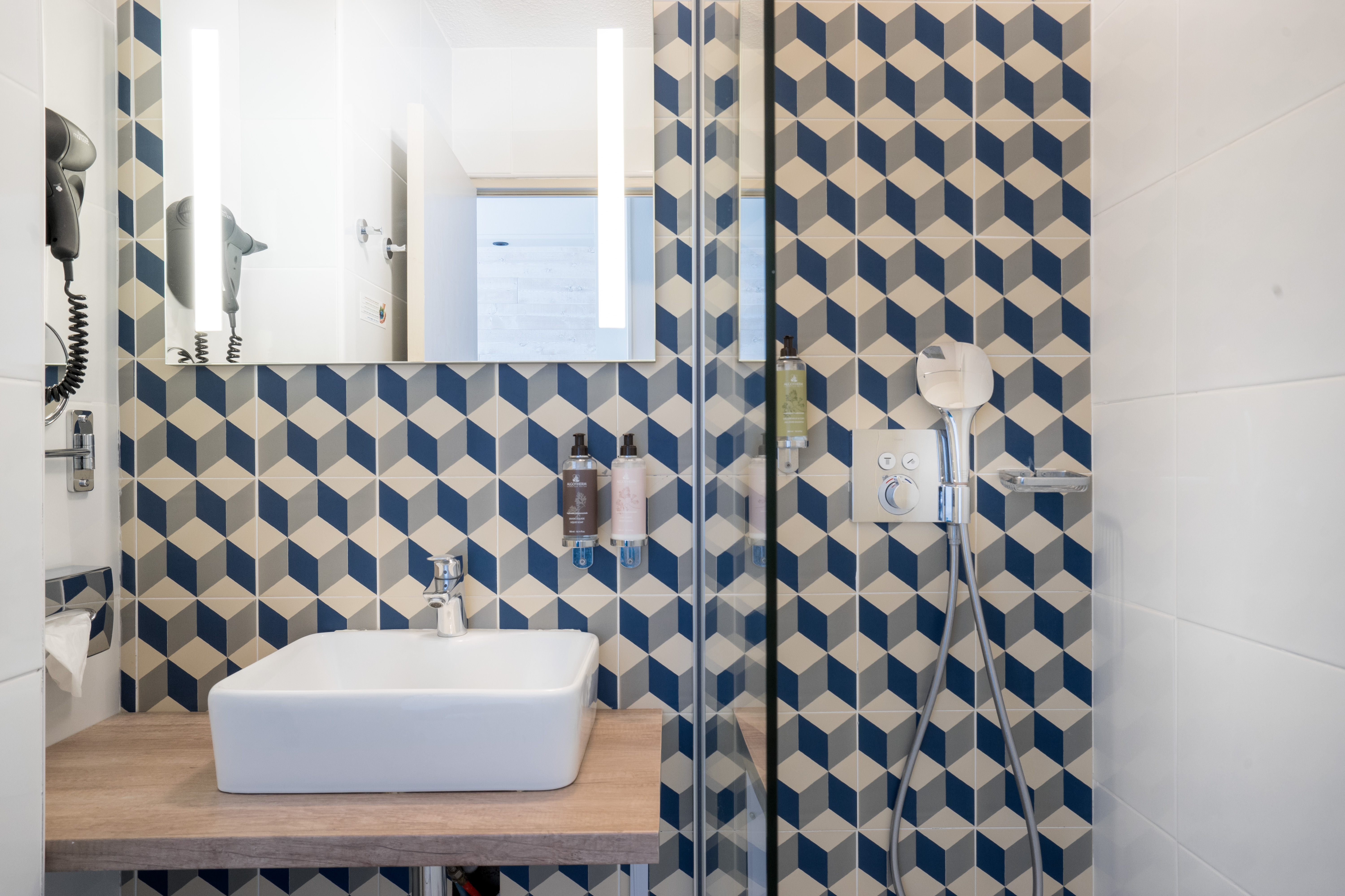 Double or Twin Comfort Sea View