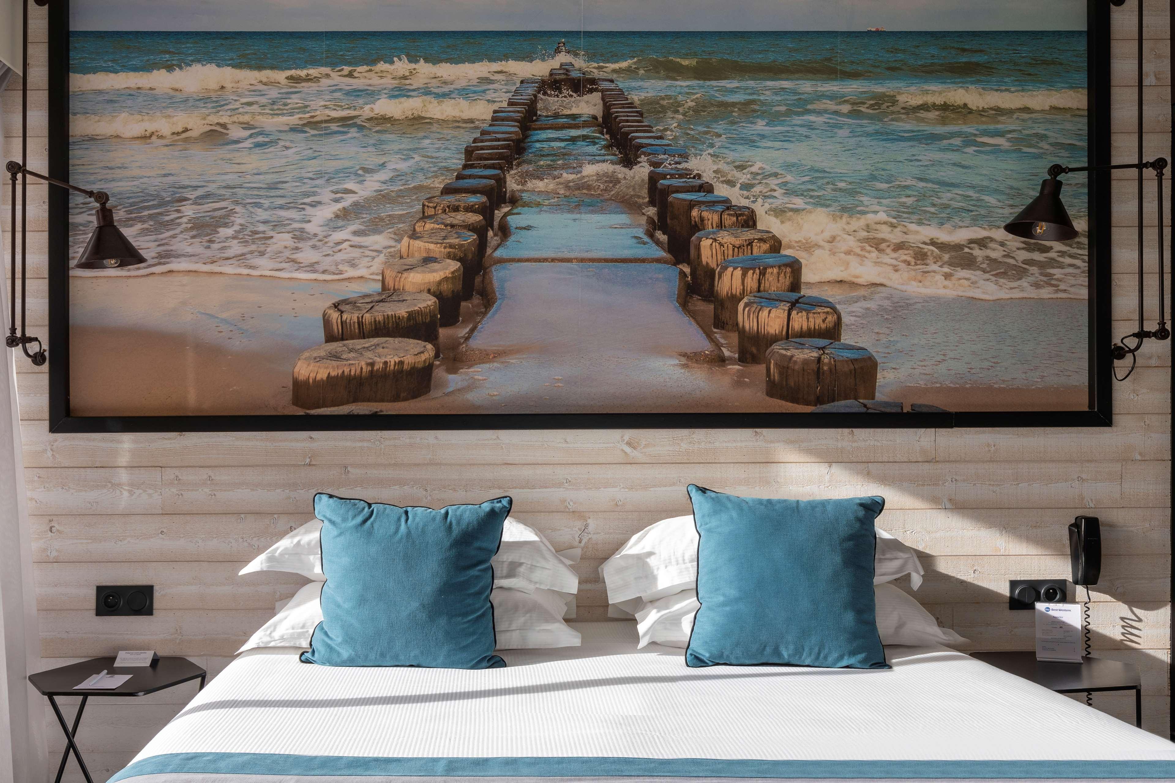 Double or Twin Comfort Sea View