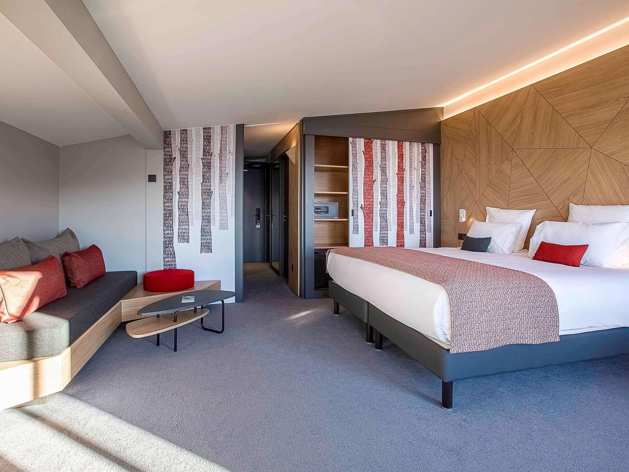 Double King Size Bed