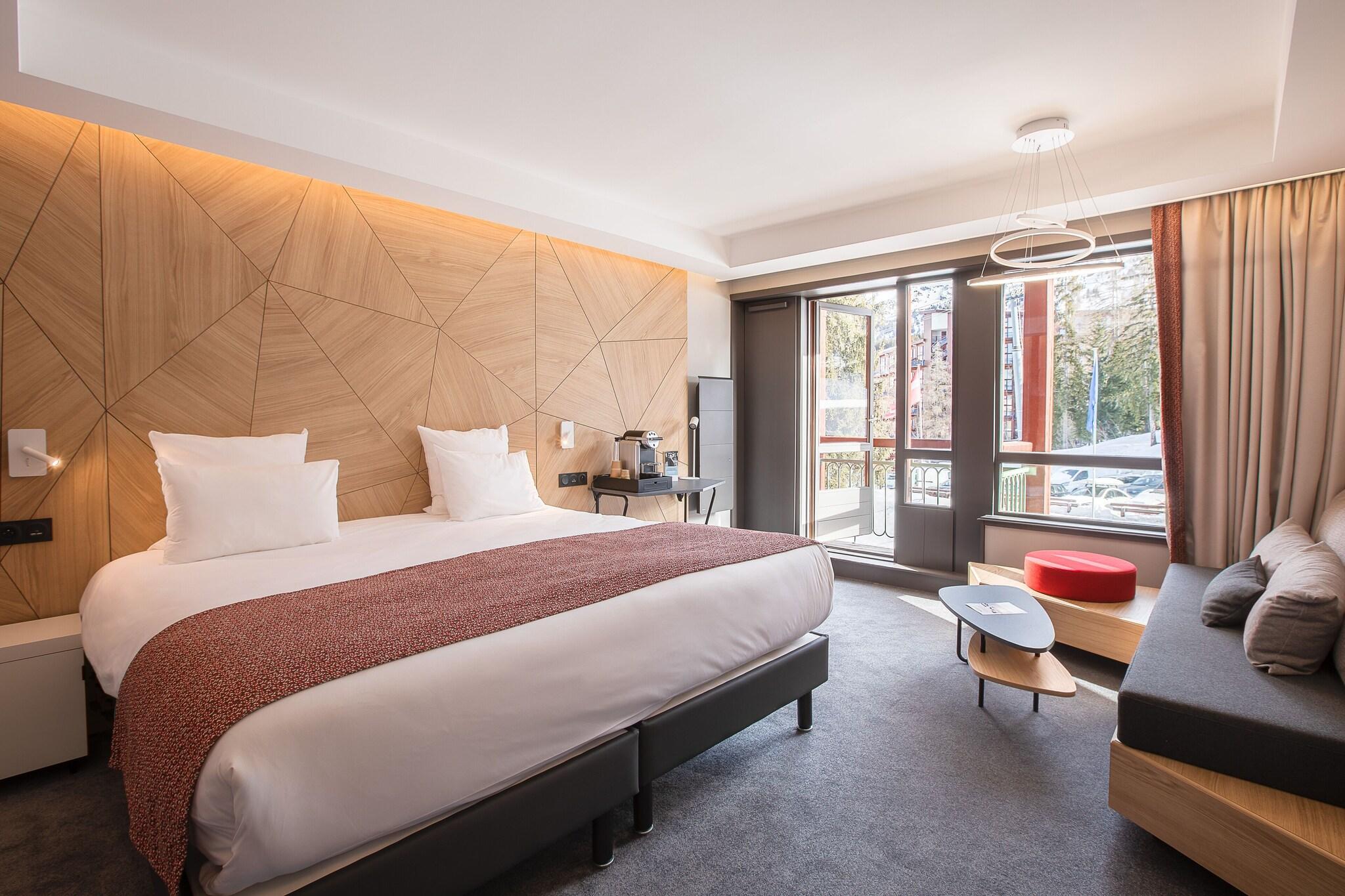 Double King Size Bed